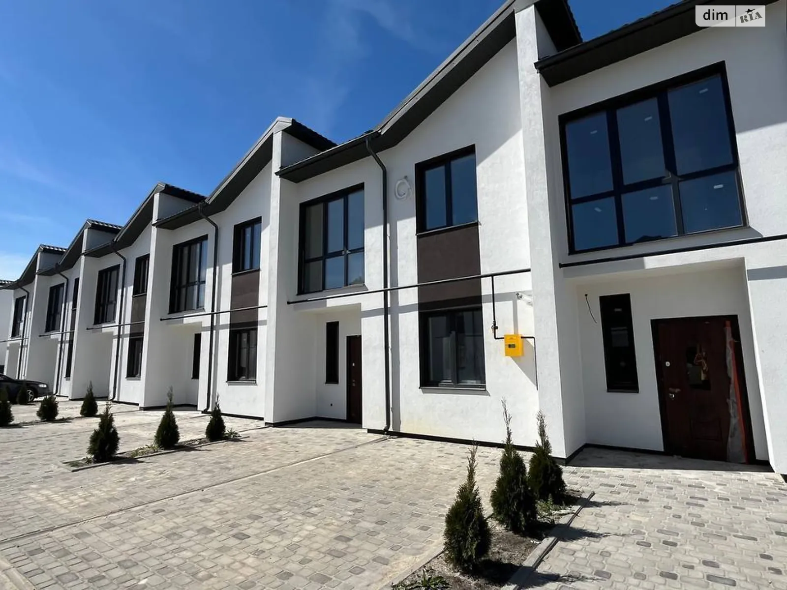 ул. Бузкова Криховцы (Ивано-Франковск) Таунхаус West town, цена: 78000 $ - фото 1