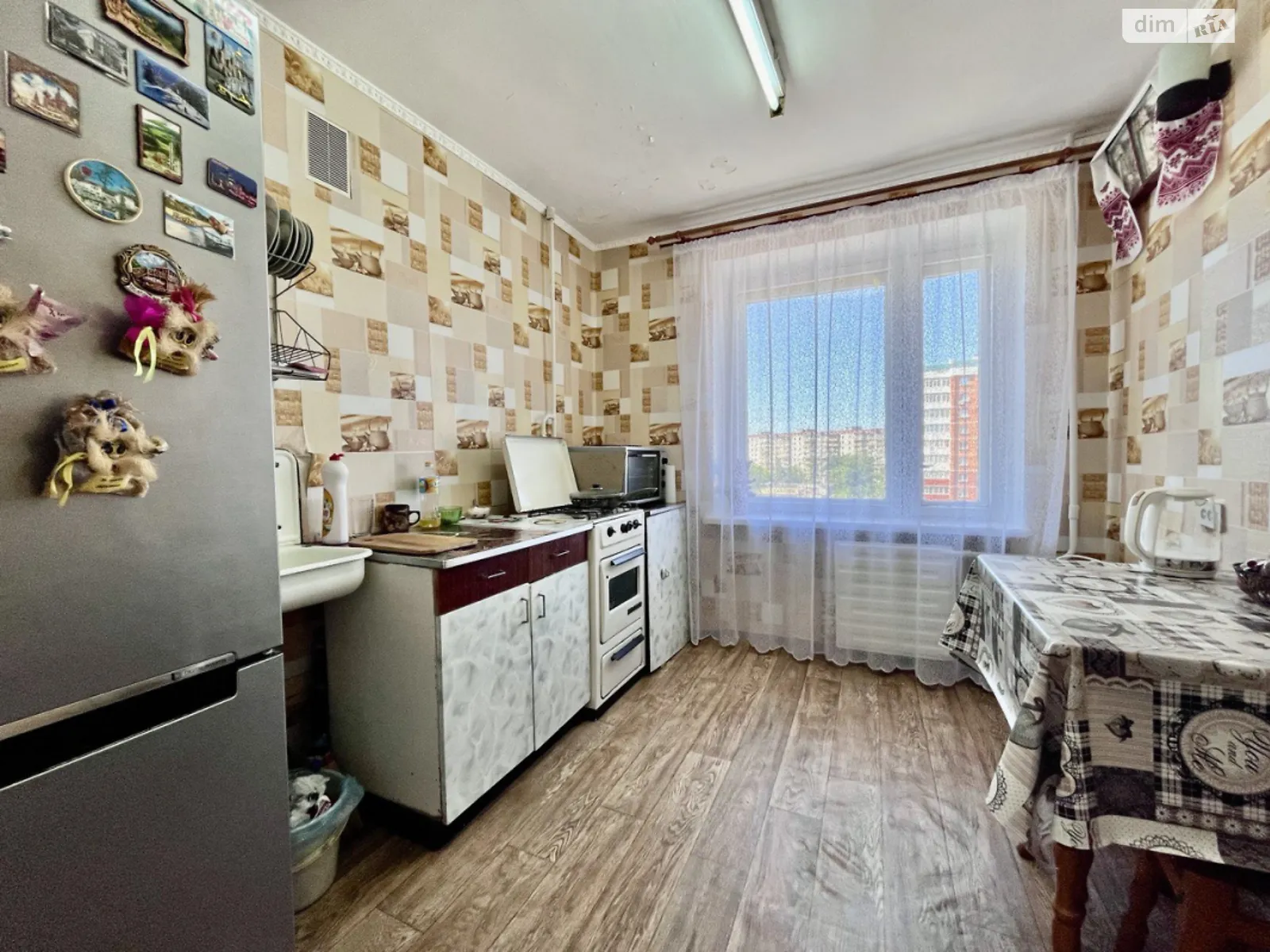 Продается 1-комнатная квартира 37 кв. м в Чернигове, просп. Мира, 89 - фото 1