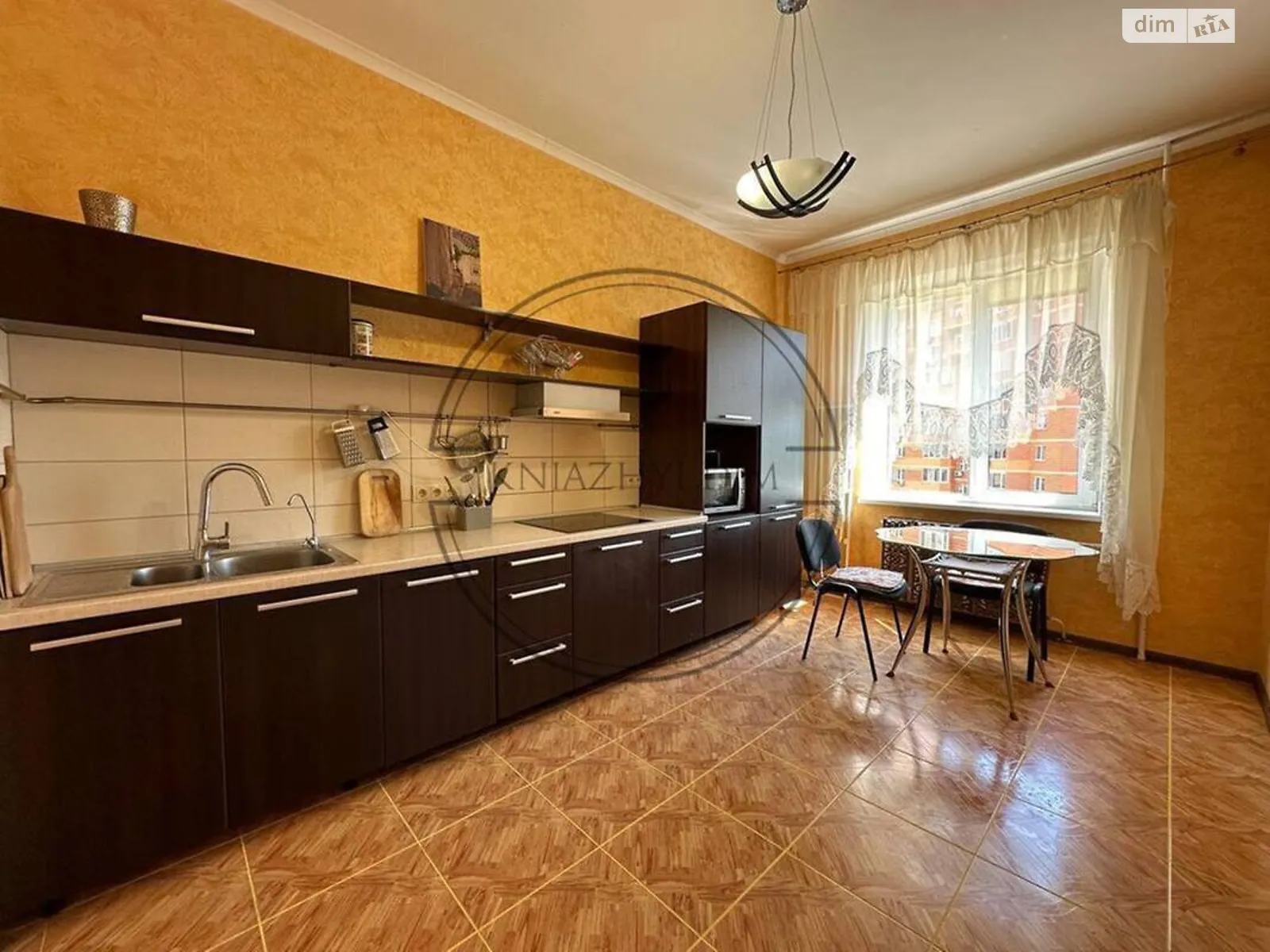 Продается 2-комнатная квартира 84 кв. м в Киеве, ул. Срибнокильская, 14А - фото 1