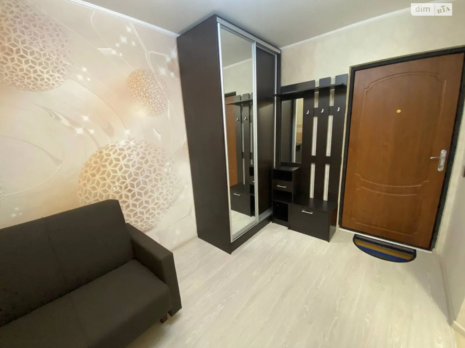 Продается 1-комнатная квартира 28 кв. м в Ровно, ул. Кулика и Гудачека(Макарова)