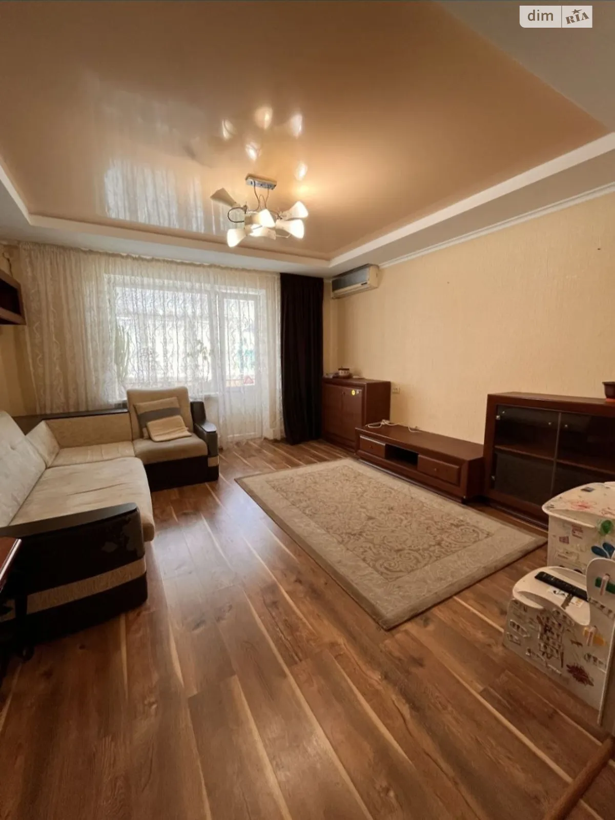 Продается 3-комнатная квартира 66 кв. м в Кропивницком - фото 1
