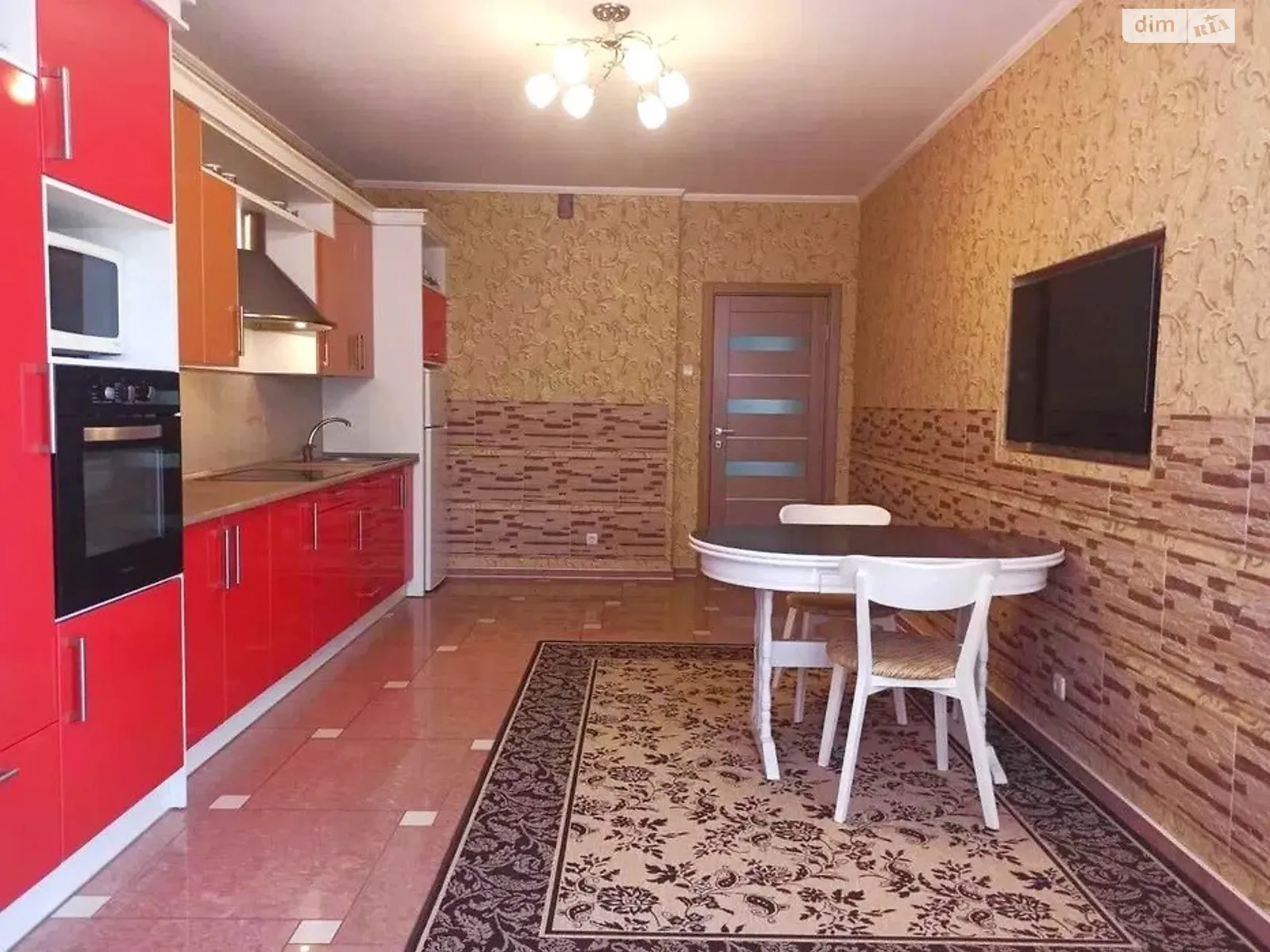 Продается 1-комнатная квартира 62 кв. м в Киеве, ул. Чавдар Елизаветы, 18 - фото 1