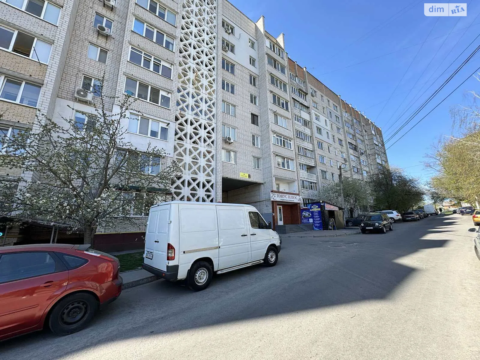 Продається 3-кімнатна квартира 83 кв. м у  - фото 3