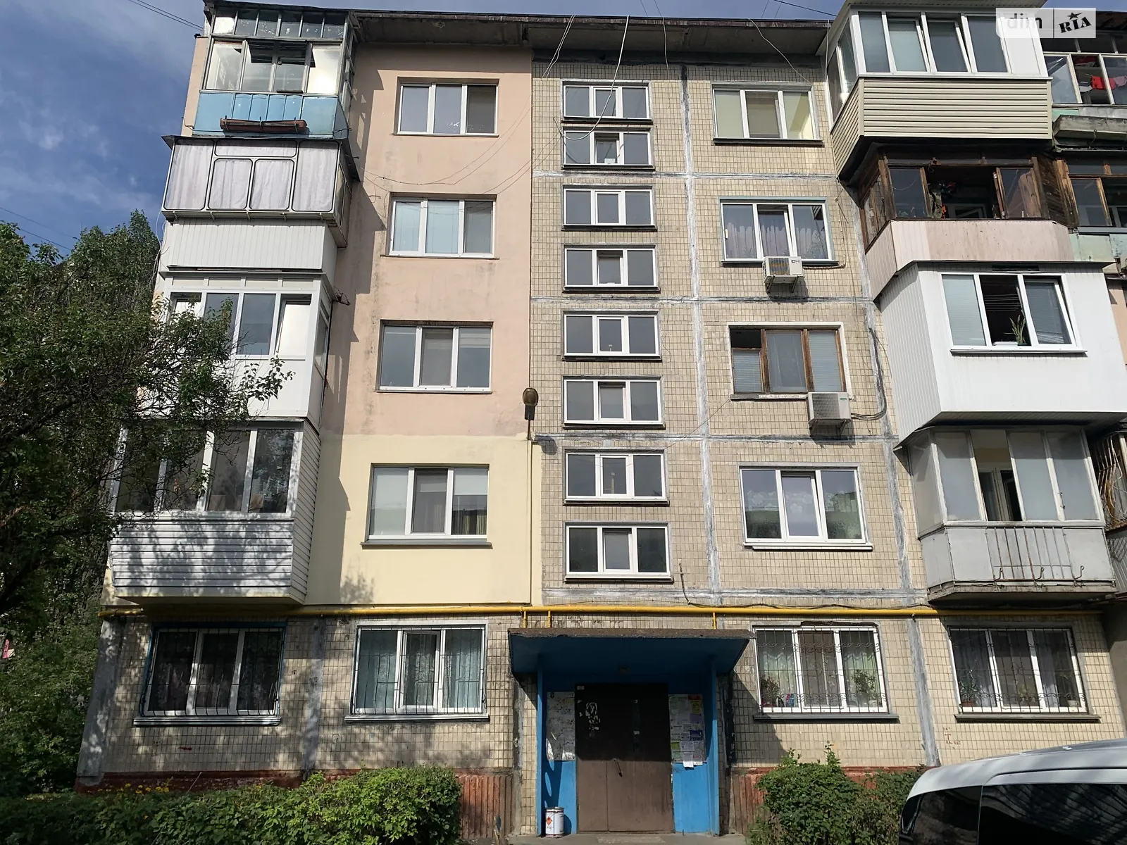 Продается 2-комнатная квартира 46 кв. м в Киеве, просп. Алишера Навои, 90 - фото 1