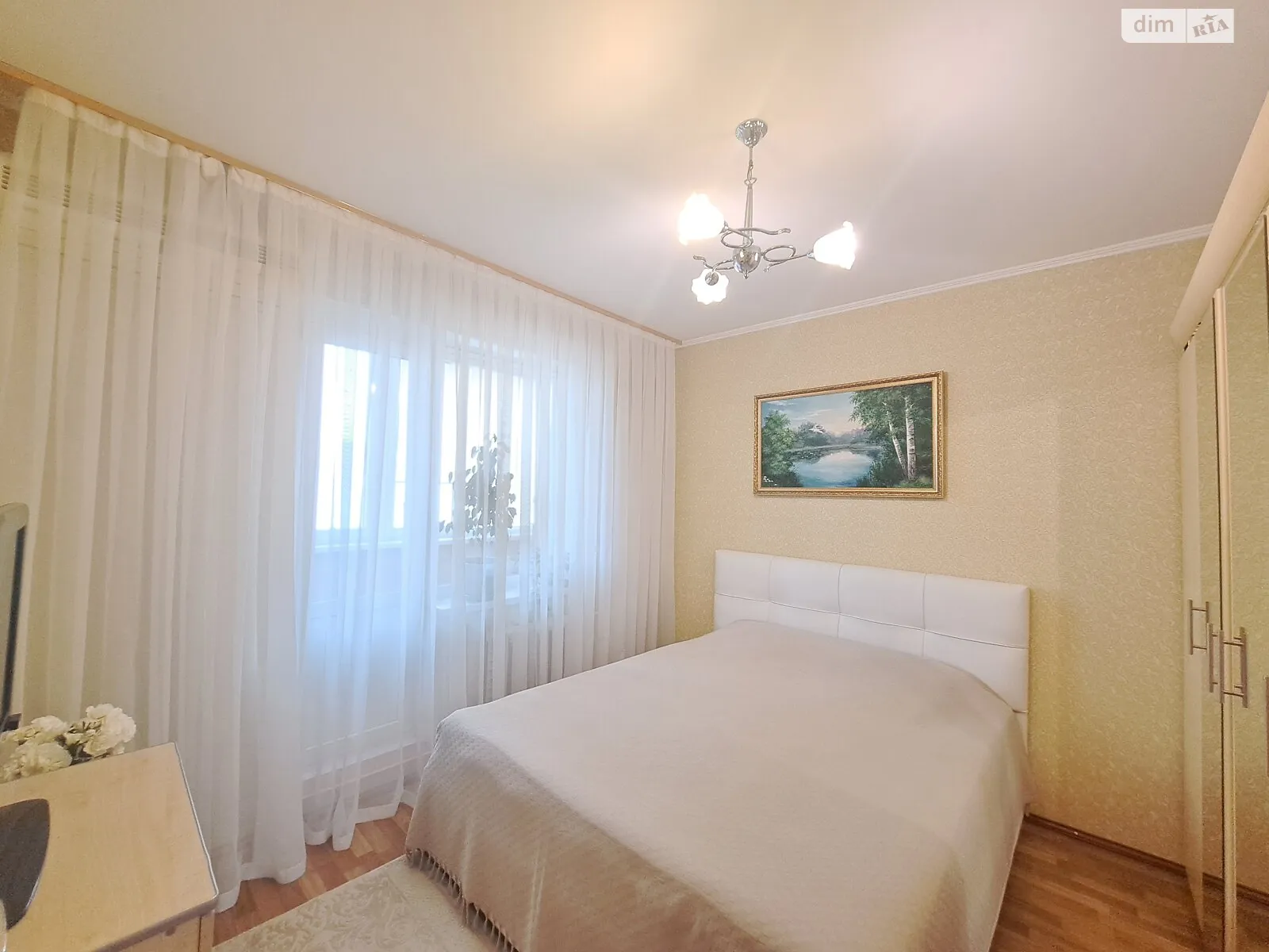 Продается 3-комнатная квартира 70 кв. м в Николаеве, ул. Озерная