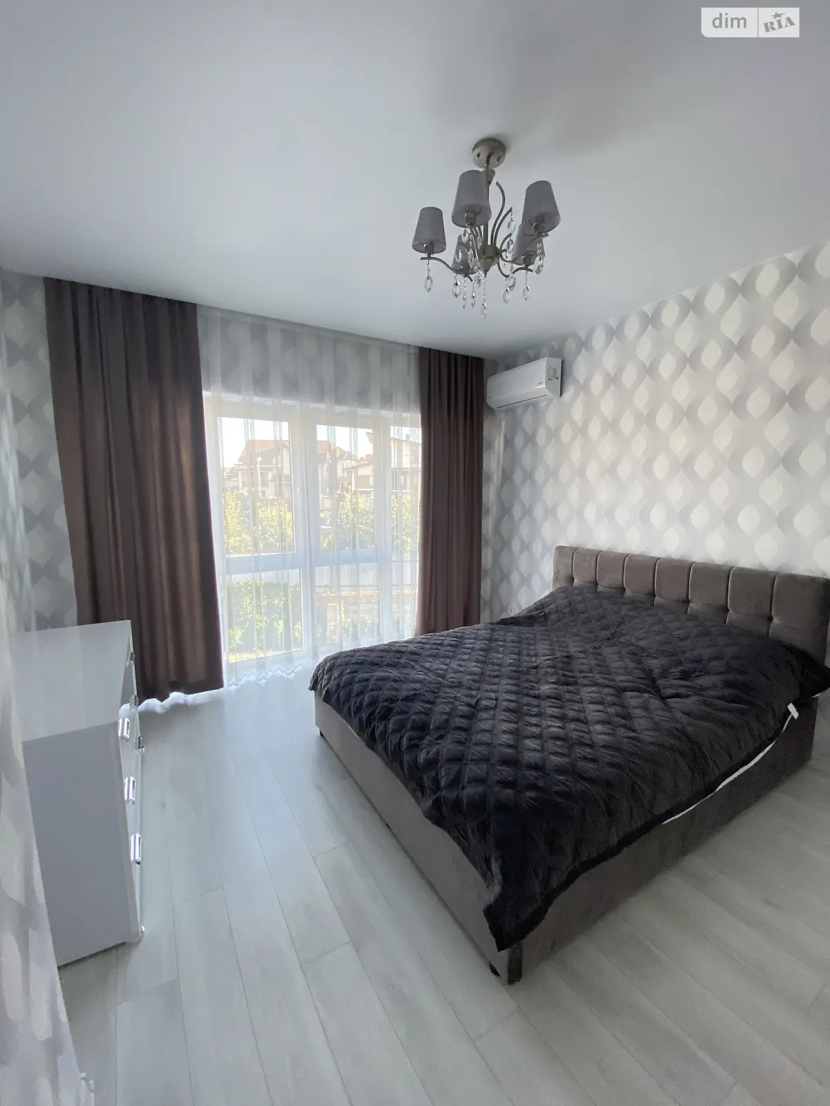 ул. Яблоневская Черновцы, цена: 1250 $ - фото 1