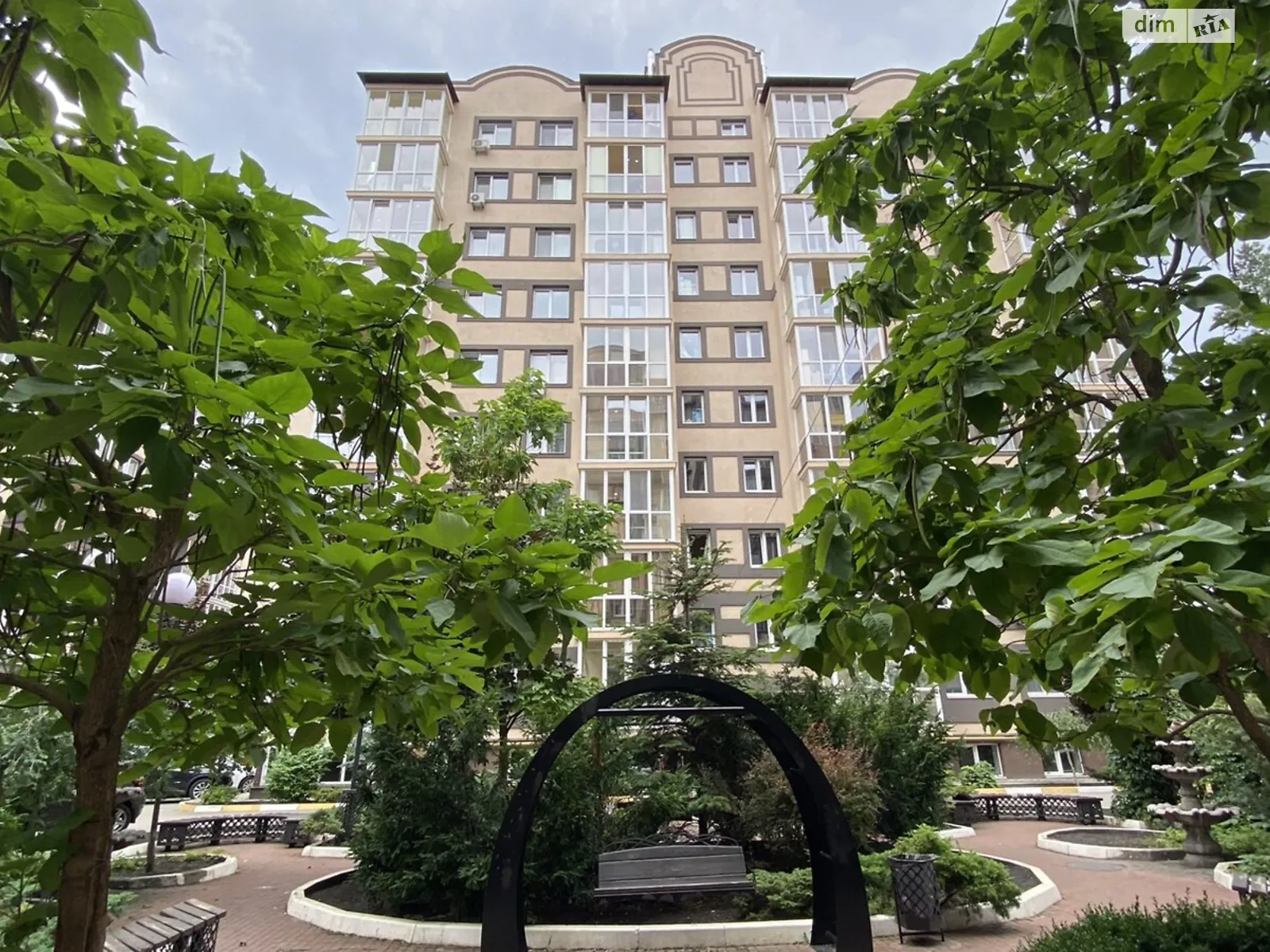 Продается 1-комнатная квартира 36 кв. м в Ирпене, ул. Котляревского, 31В - фото 1