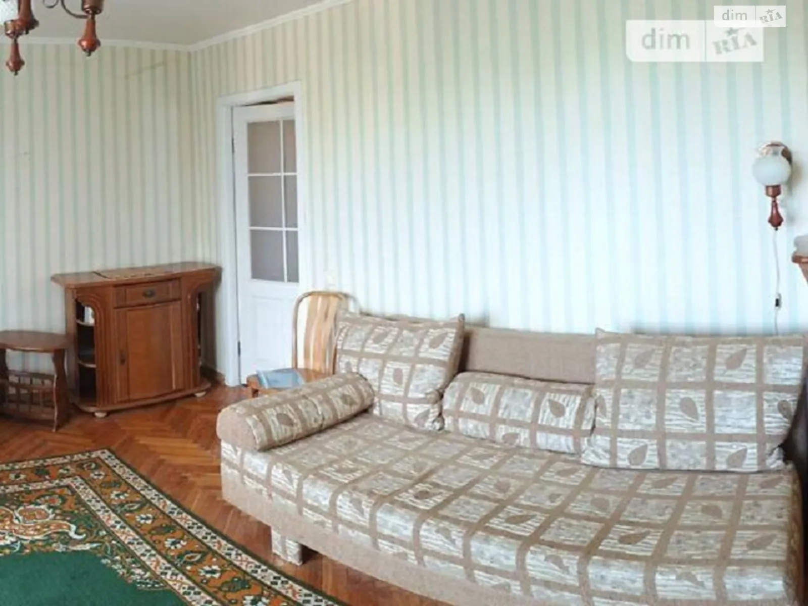 Продается 1-комнатная квартира 34 кв. м в Киеве, ул. Лаврская, 4А - фото 1