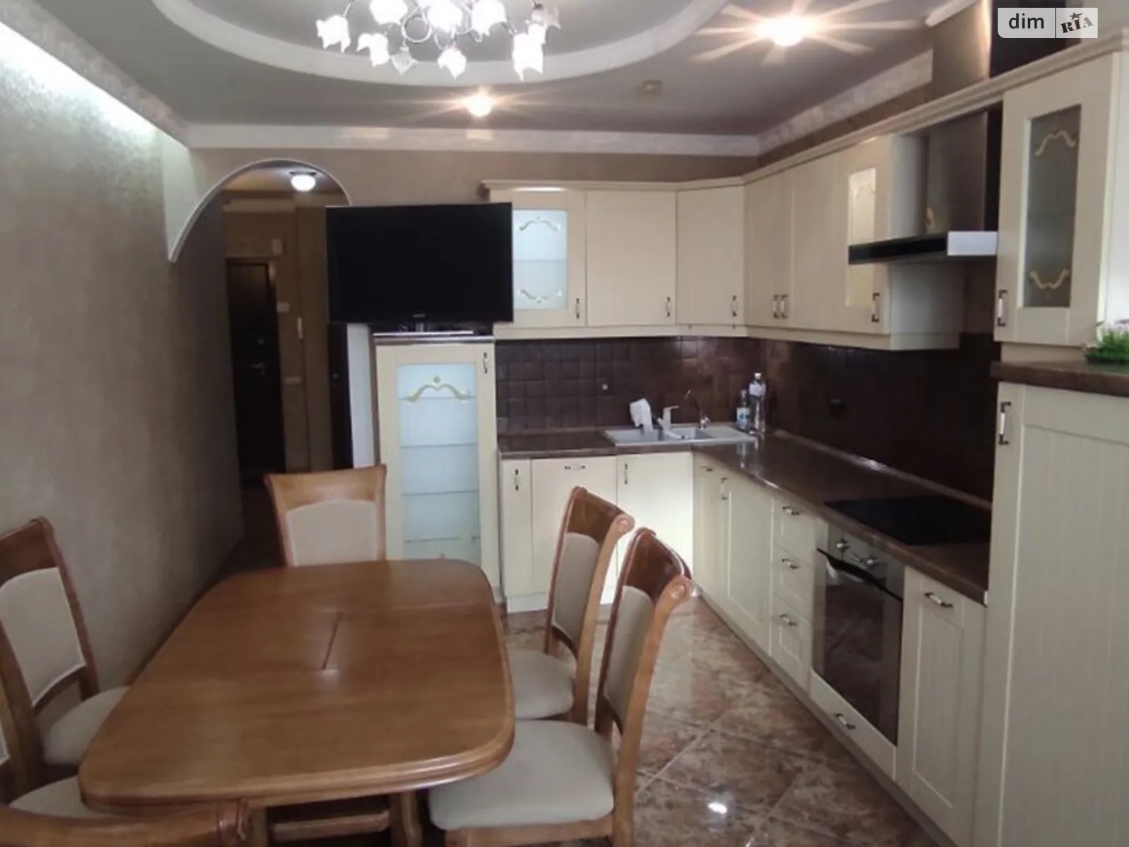 Продается 2-комнатная квартира 86 кв. м в Киеве, просп. Науки, 69 - фото 1