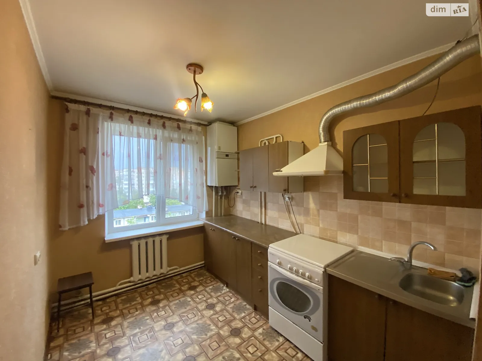Продается 3-комнатная квартира 63 кв. м в Виннице, ул. Андрея Первозванного - фото 1