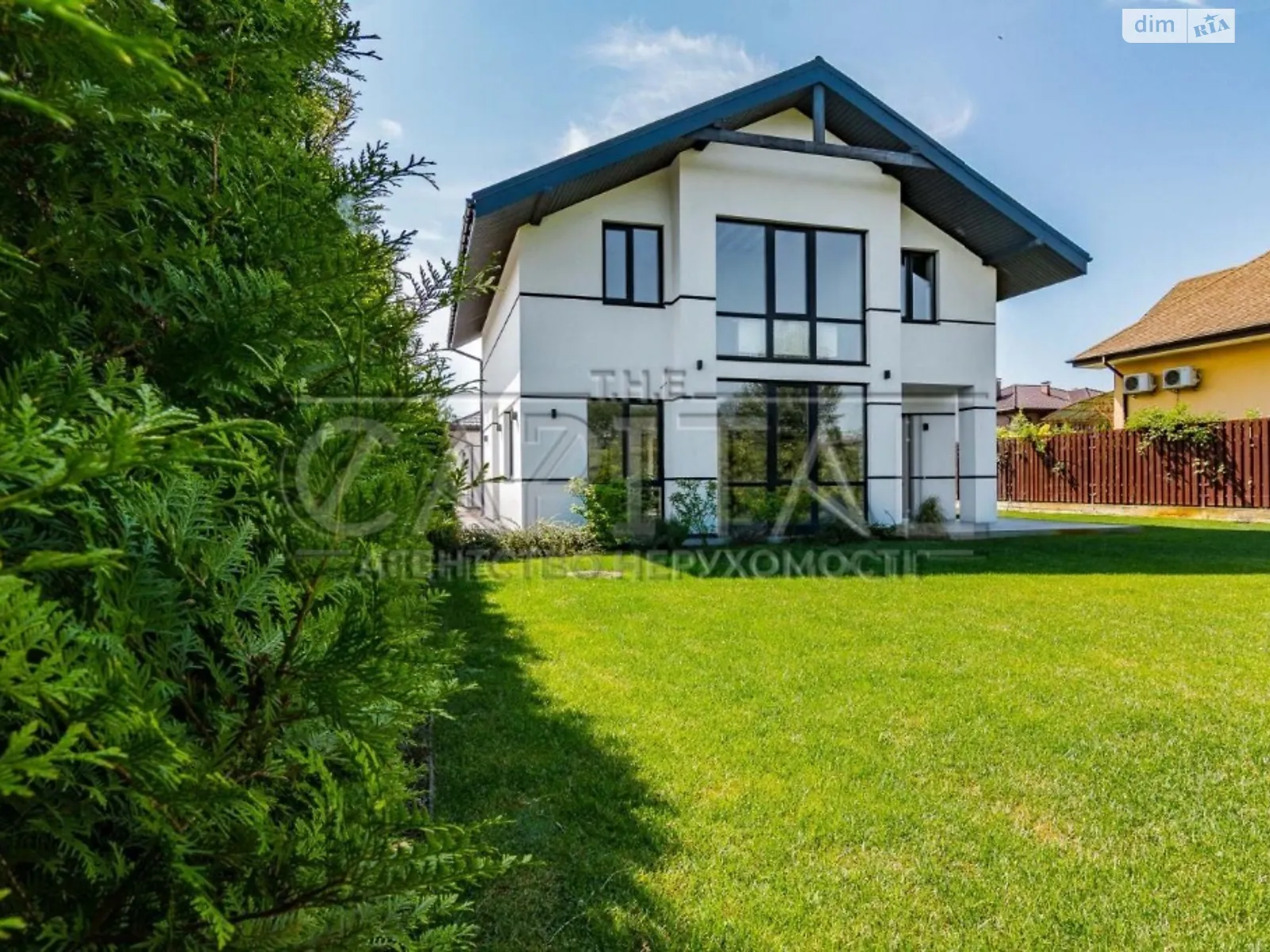 Продається будинок 2 поверховий 143 кв. м з гаражем, цена: 165000 $ - фото 1