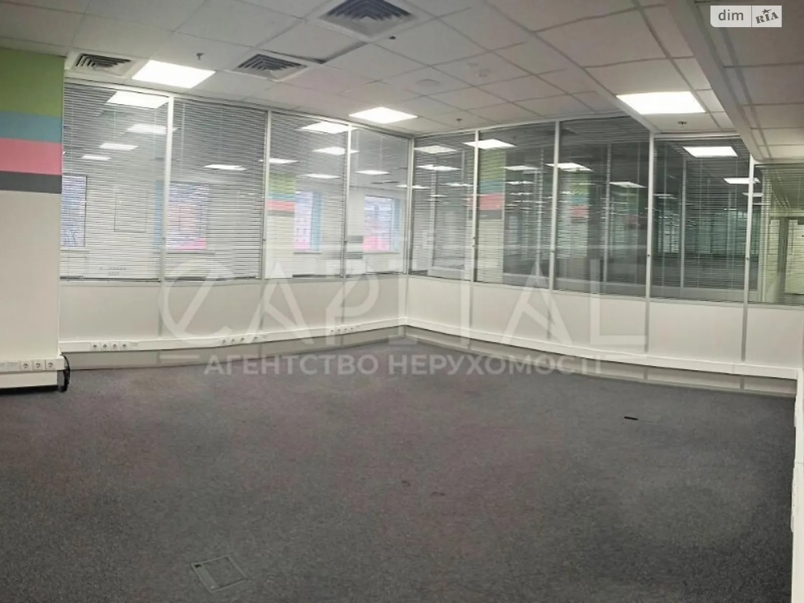 Сдается в аренду офис 2328 кв. м в бизнес-центре, цена: 41904 $ - фото 1