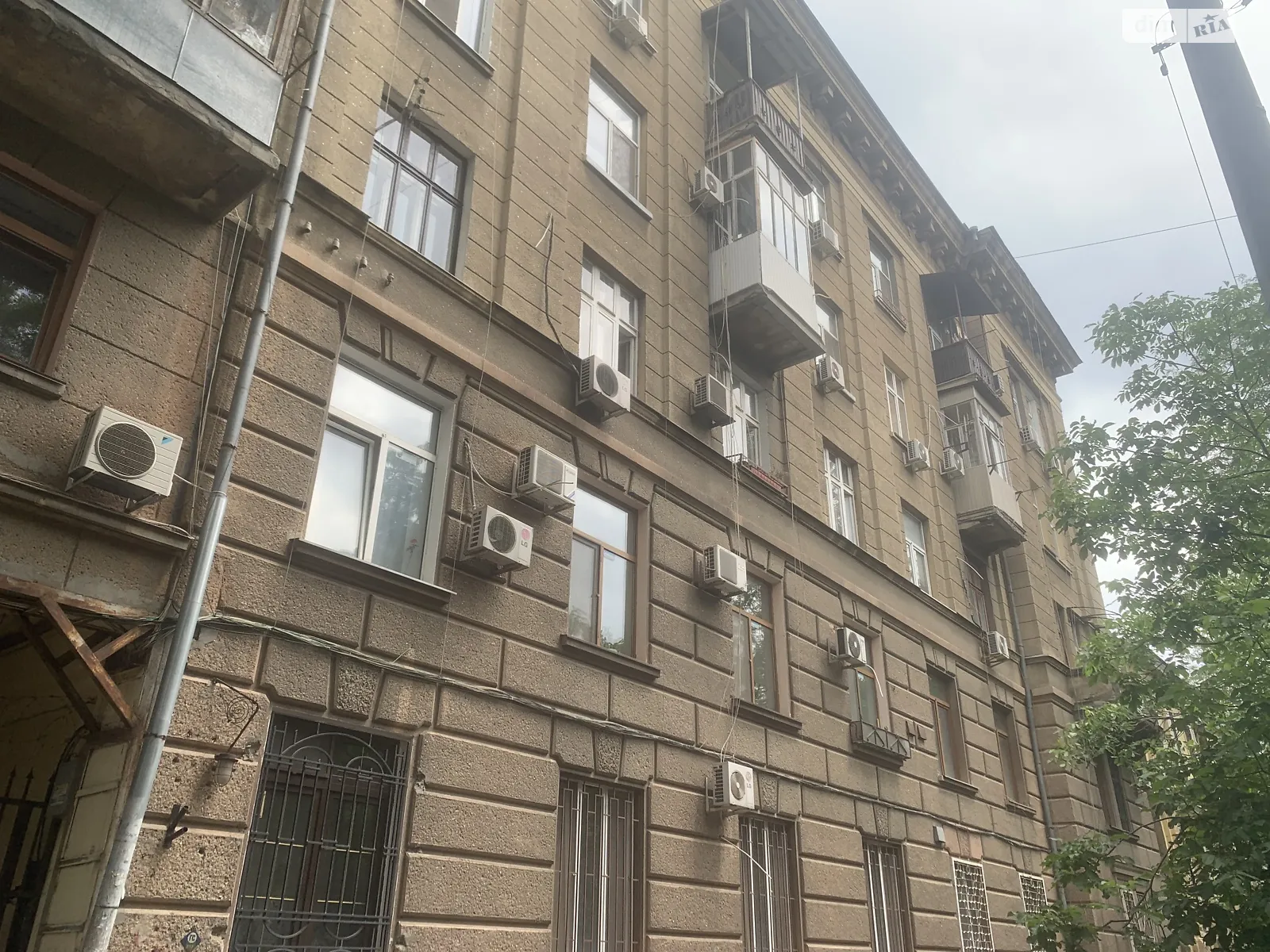 Продается 3-комнатная квартира 85 кв. м в Одессе, ул. Коблевская, 15А - фото 1