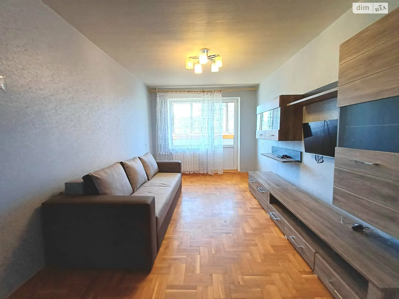 Продается 3-комнатная квартира 64.6 кв. м в Киеве - фото 2