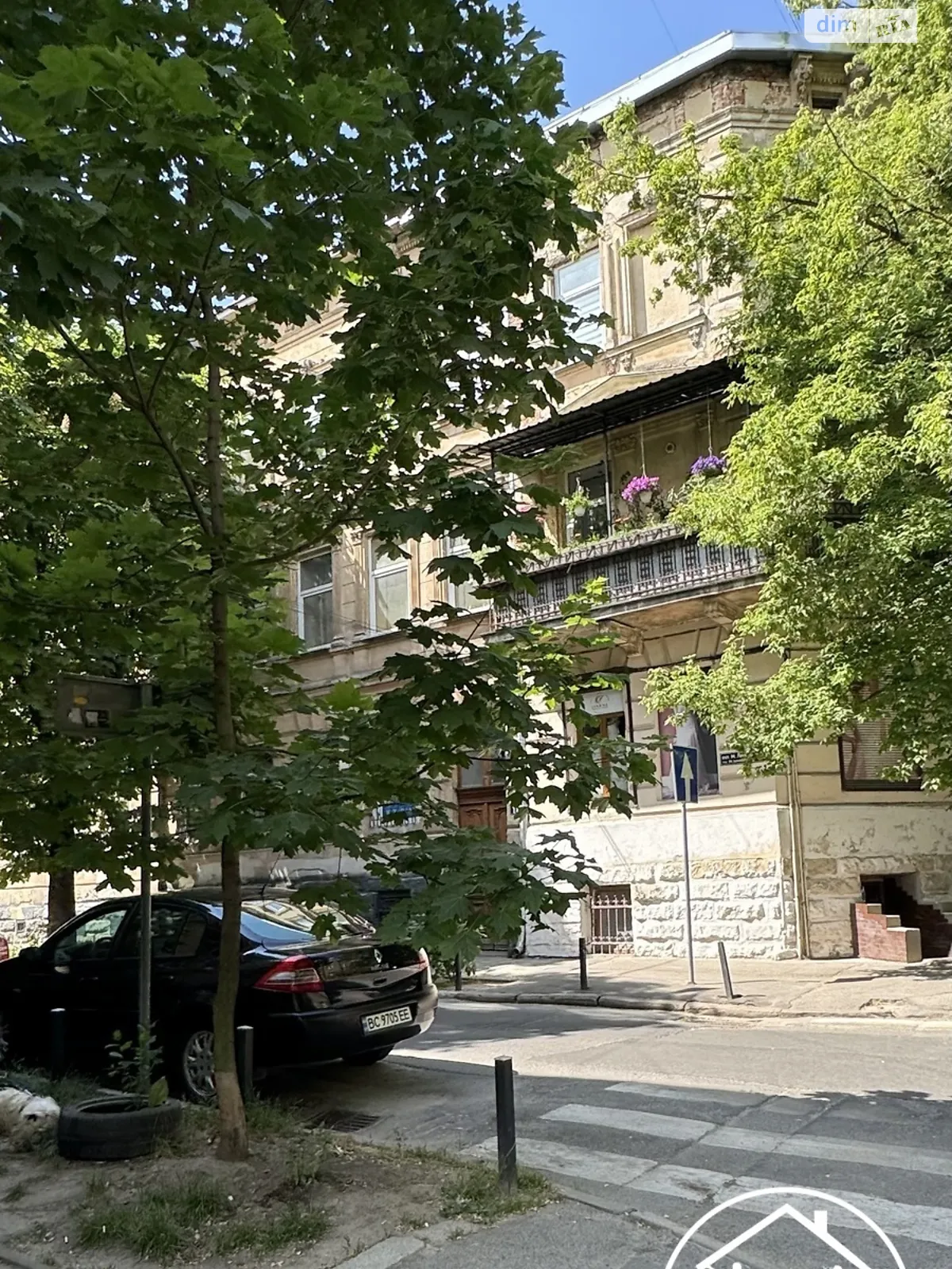Продается 1-комнатная квартира 26 кв. м в Львове, ул. Леонтовича - фото 1
