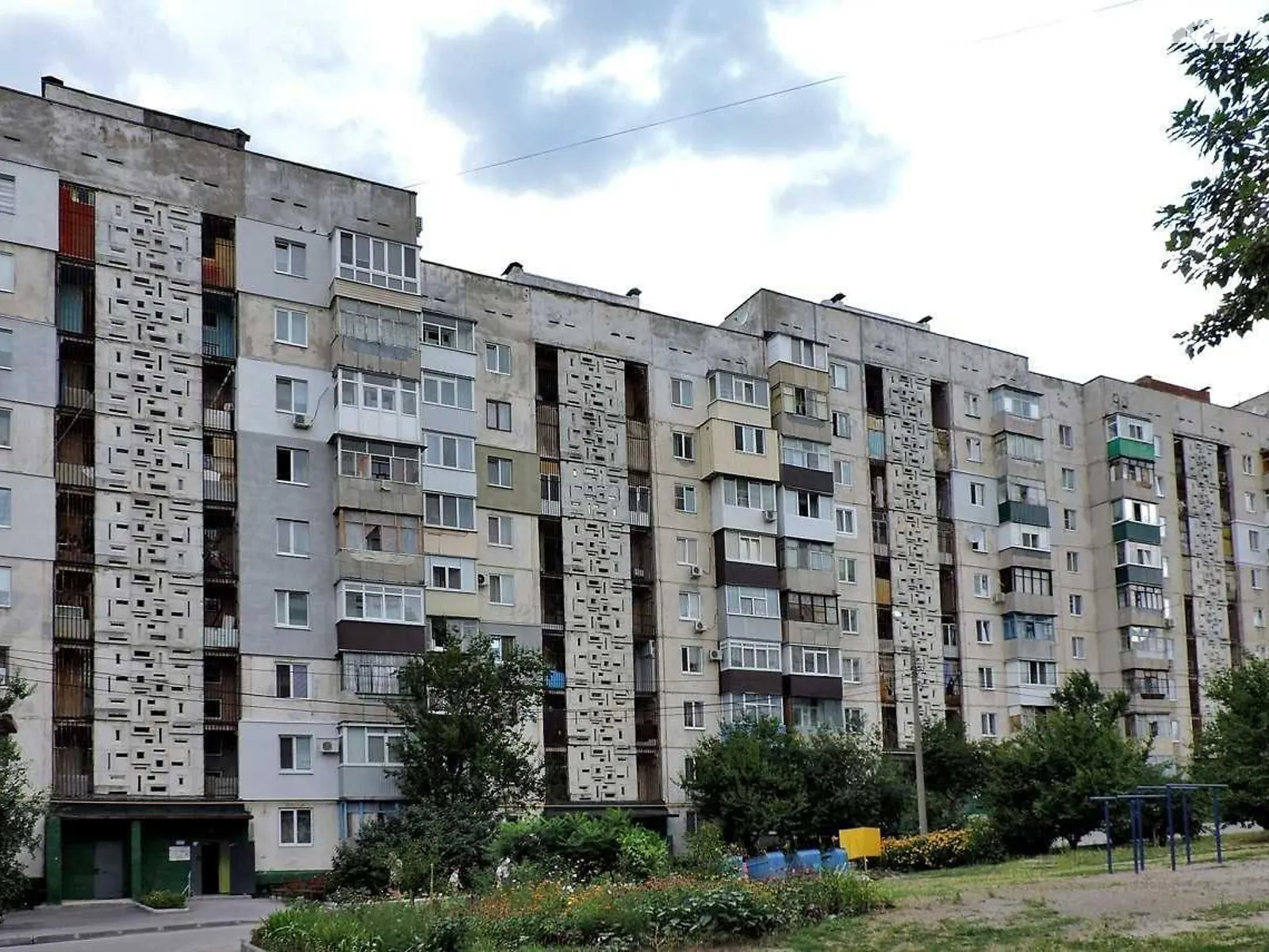 Продается 1-комнатная квартира 39 кв. м в Харькове, ул. Фонвизина, 17 - фото 1