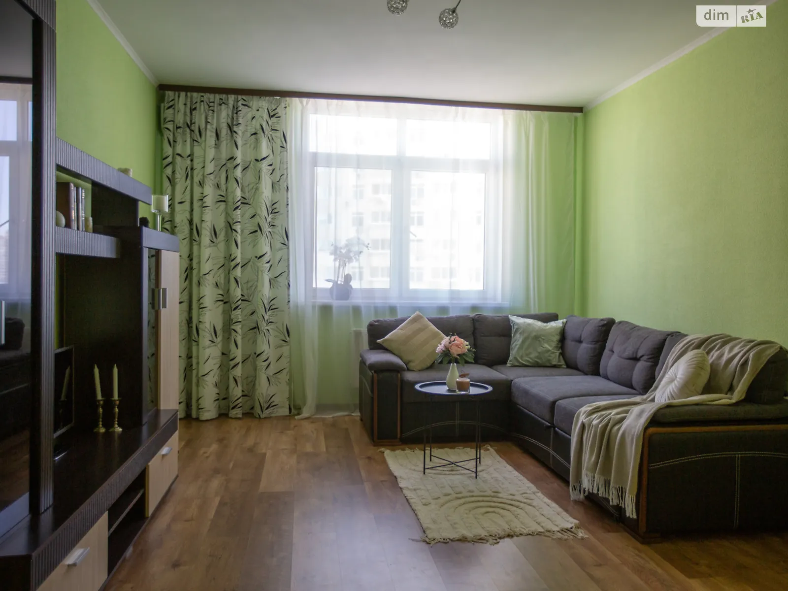 Продается 1-комнатная квартира 48.8 кв. м в Киеве, ул. Воскресенская, 14Б - фото 1