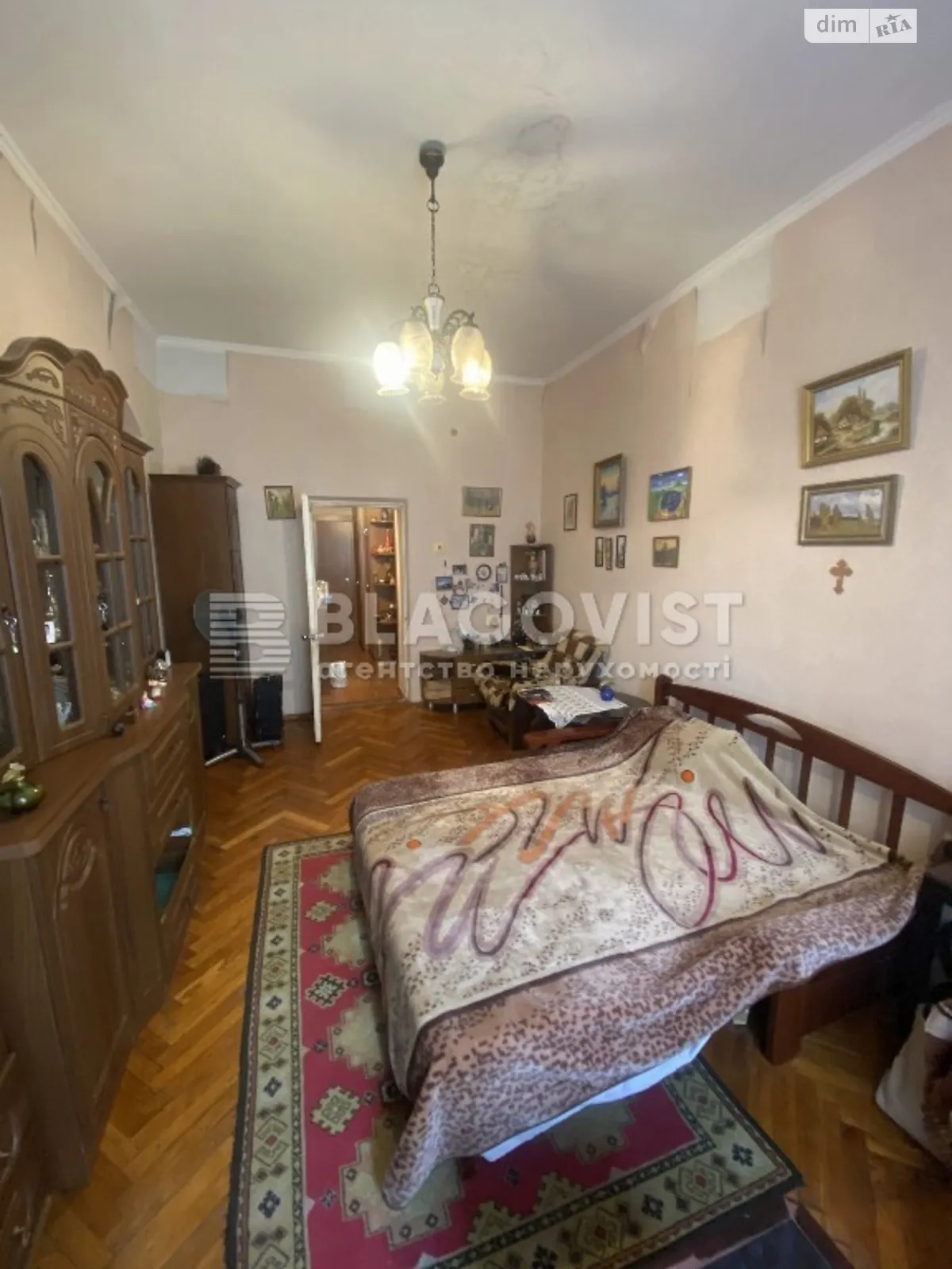 Продается 2-комнатная квартира 59.7 кв. м в Киеве, ул. Малая Житомирская, 20Б