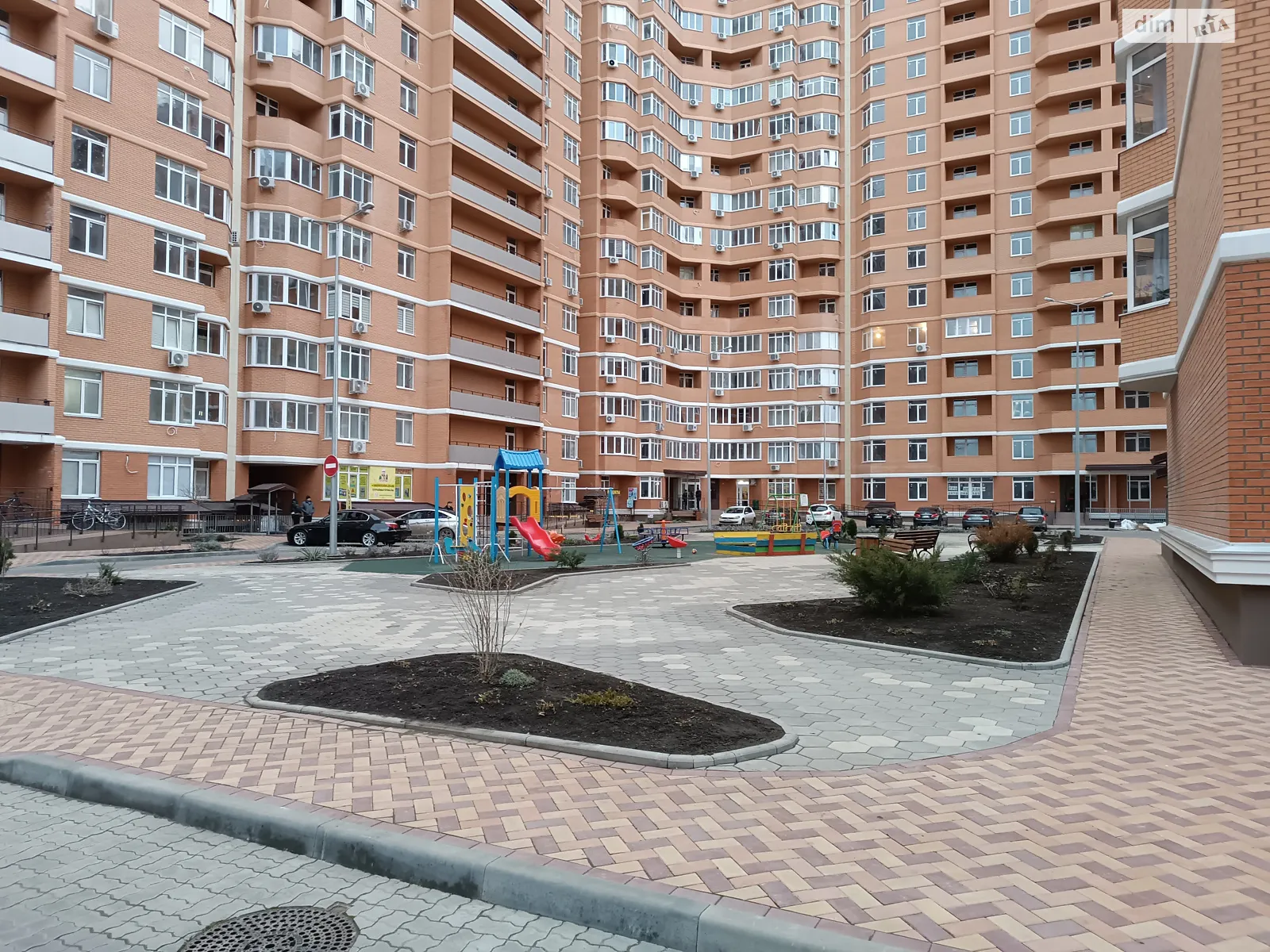 Продается 1-комнатная квартира 43 кв. м в Одессе, Овидиопольская дор., 3/1 - фото 1