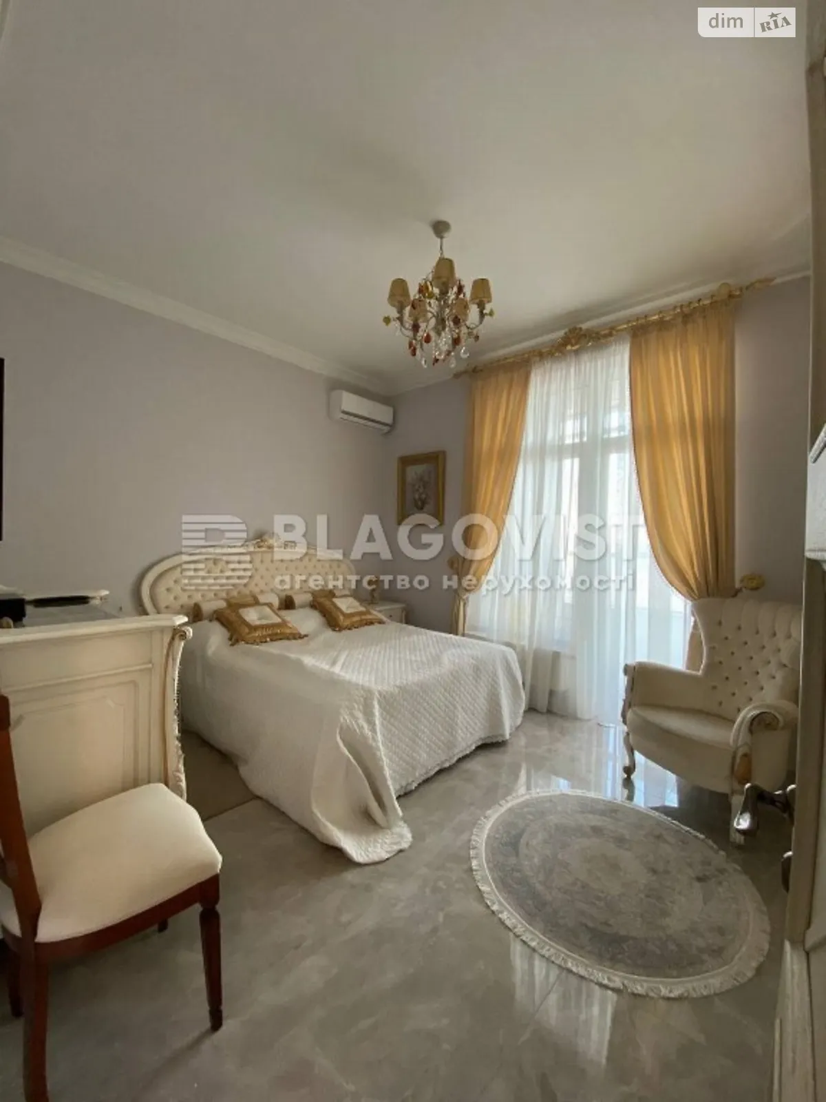 Продается 1-комнатная квартира 53 кв. м в Киеве, бул. Леси Украинки, 7В - фото 1