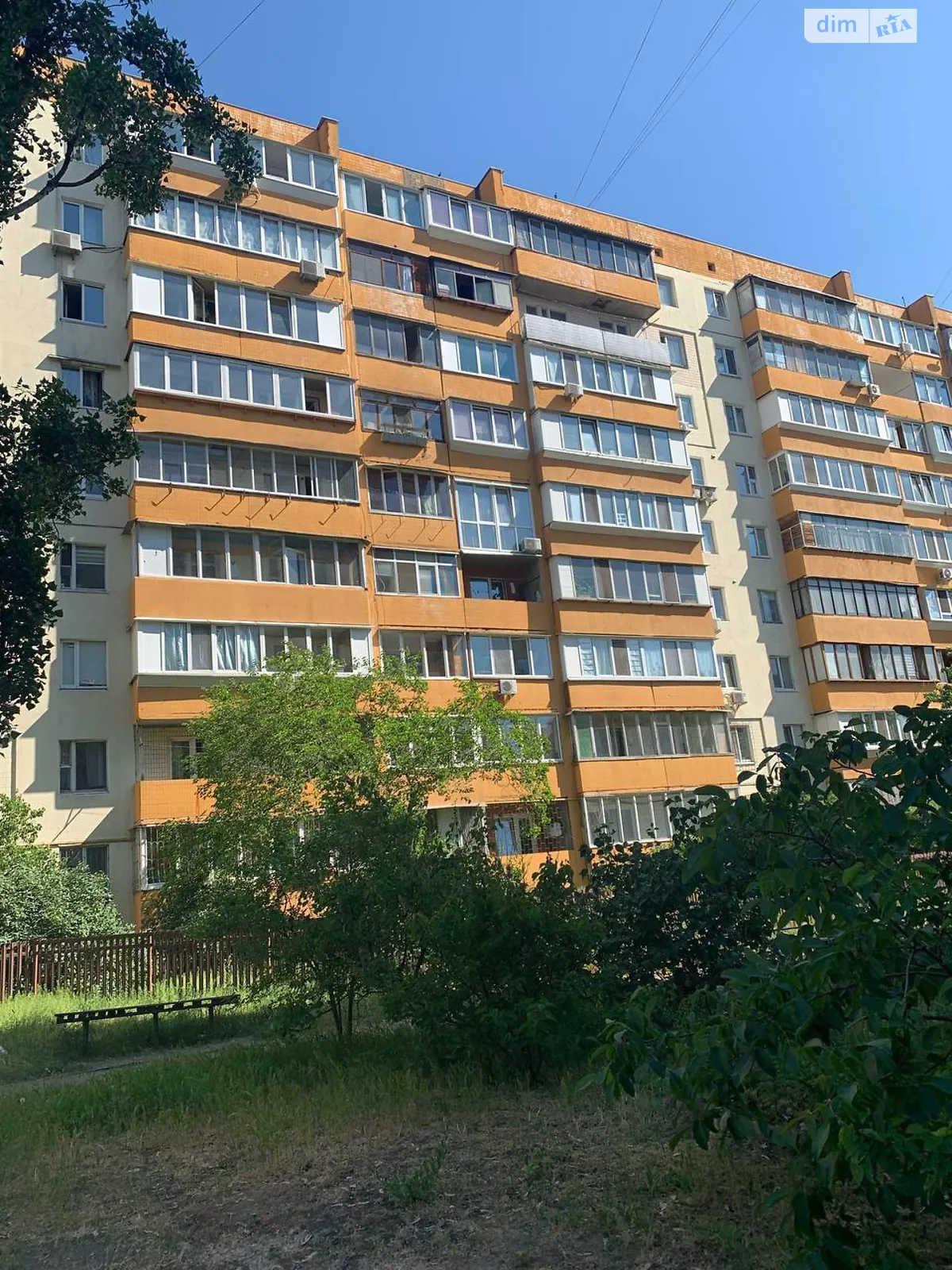 Продается 3-комнатная квартира 69.8 кв. м в Киеве, ул. Северная, 54Б - фото 1