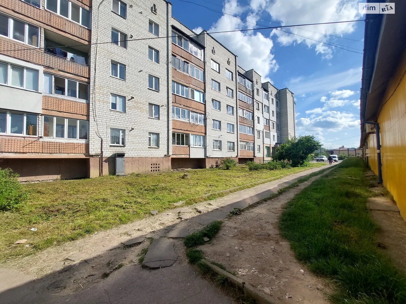 Продается 2-комнатная квартира 53.6 кв. м в Бориславе - фото 2