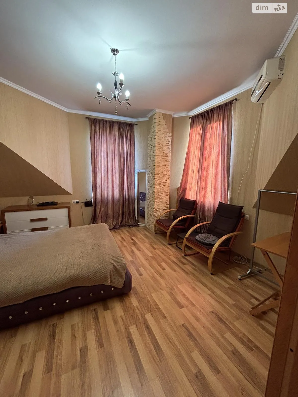 Продається 1-кімнатна квартира 48.4 кв. м у Одесі, вул. Середньофонтанська - фото 1