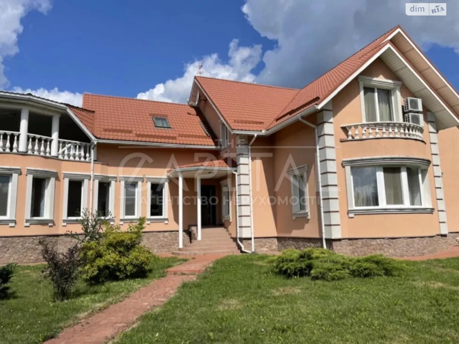 Сдается в аренду дом на 2 этажа 400 кв. м с садом, цена: 2500 $ - фото 1