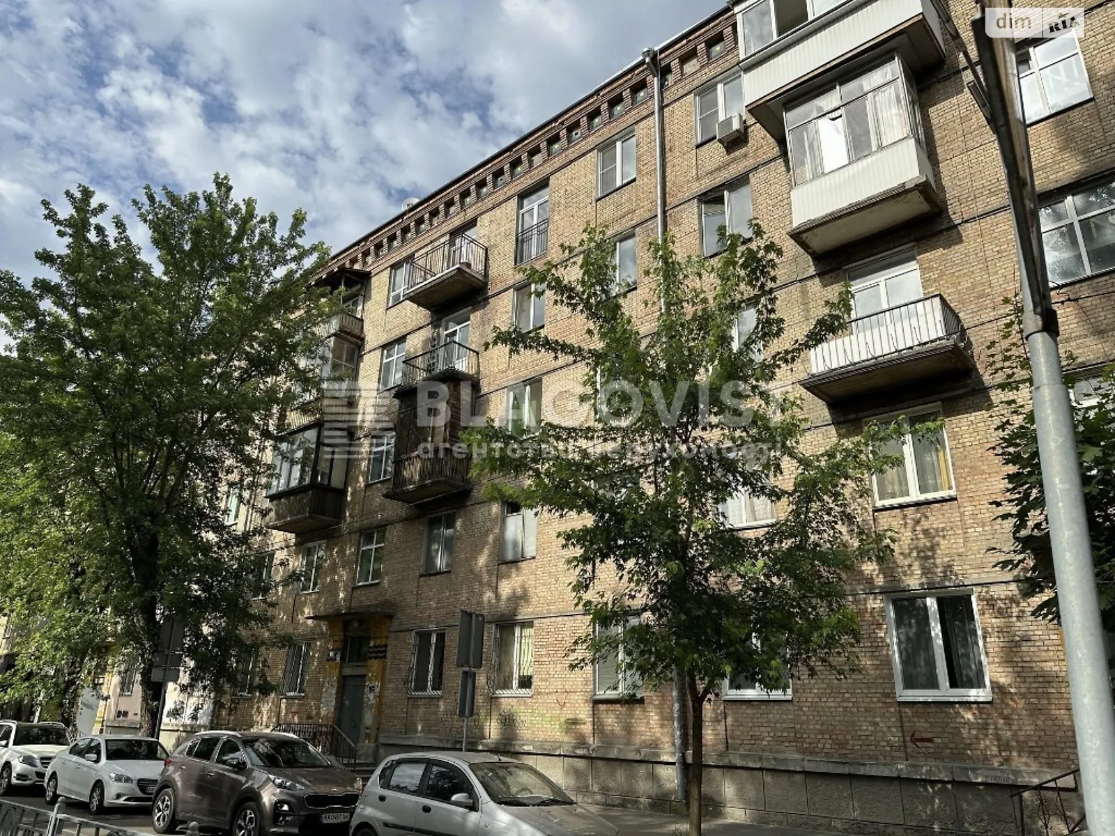 Продается 3-комнатная квартира 83 кв. м в Киеве, ул. Ивана Светличного(Петровского), 6 - фото 1