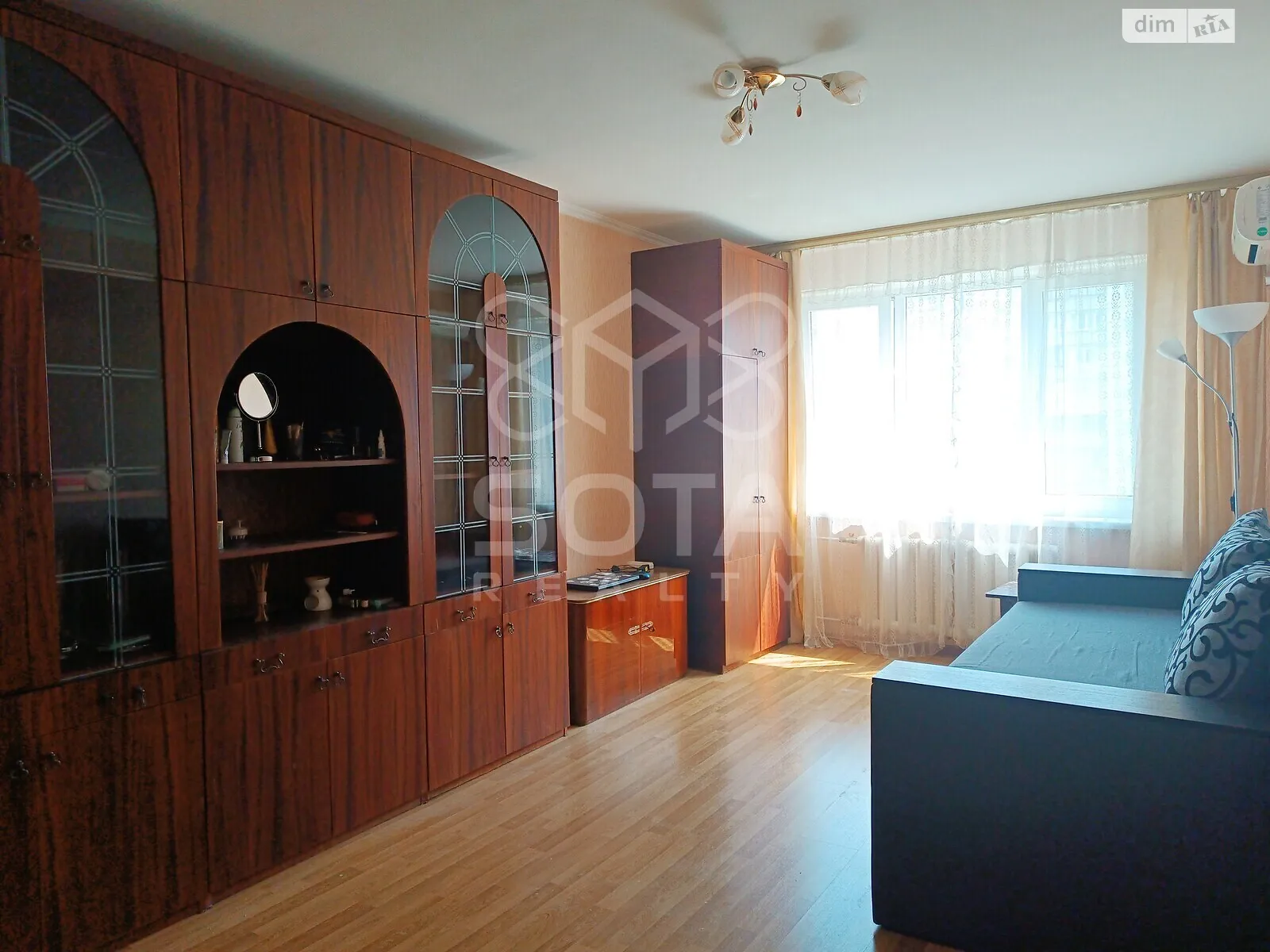 Продается 1-комнатная квартира 33 кв. м в Киеве, просп. Оболонский, 18Г - фото 1