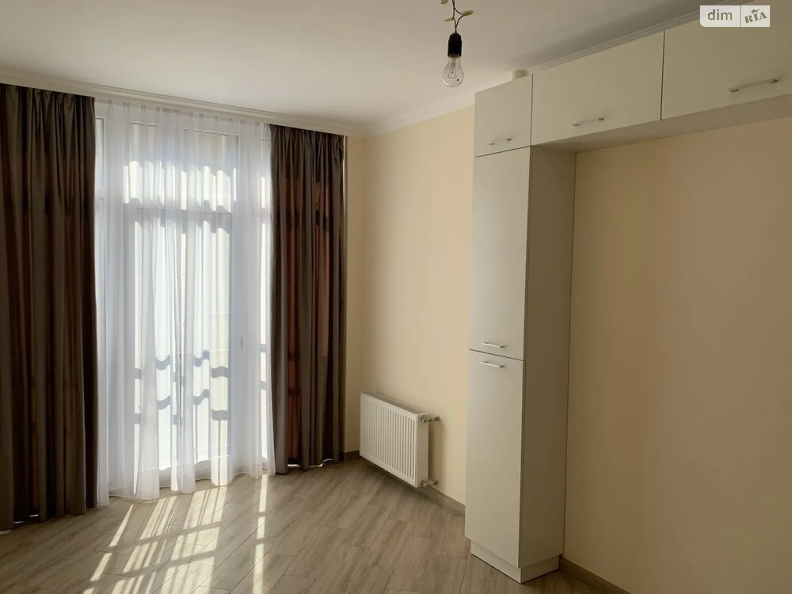 Продается 1-комнатная квартира 42 кв. м в Львове, ул. Профессора Петра Буйка - фото 1