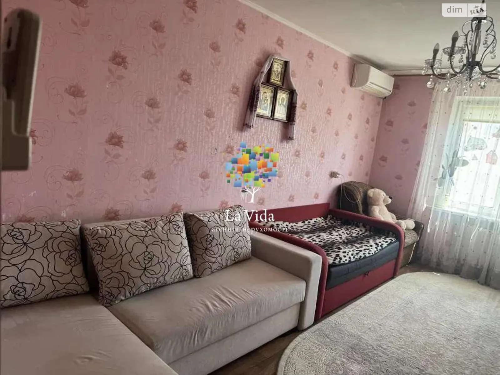 Продается 1-комнатная квартира 55 кв. м в Киеве, ул. Милославская, 16 - фото 1