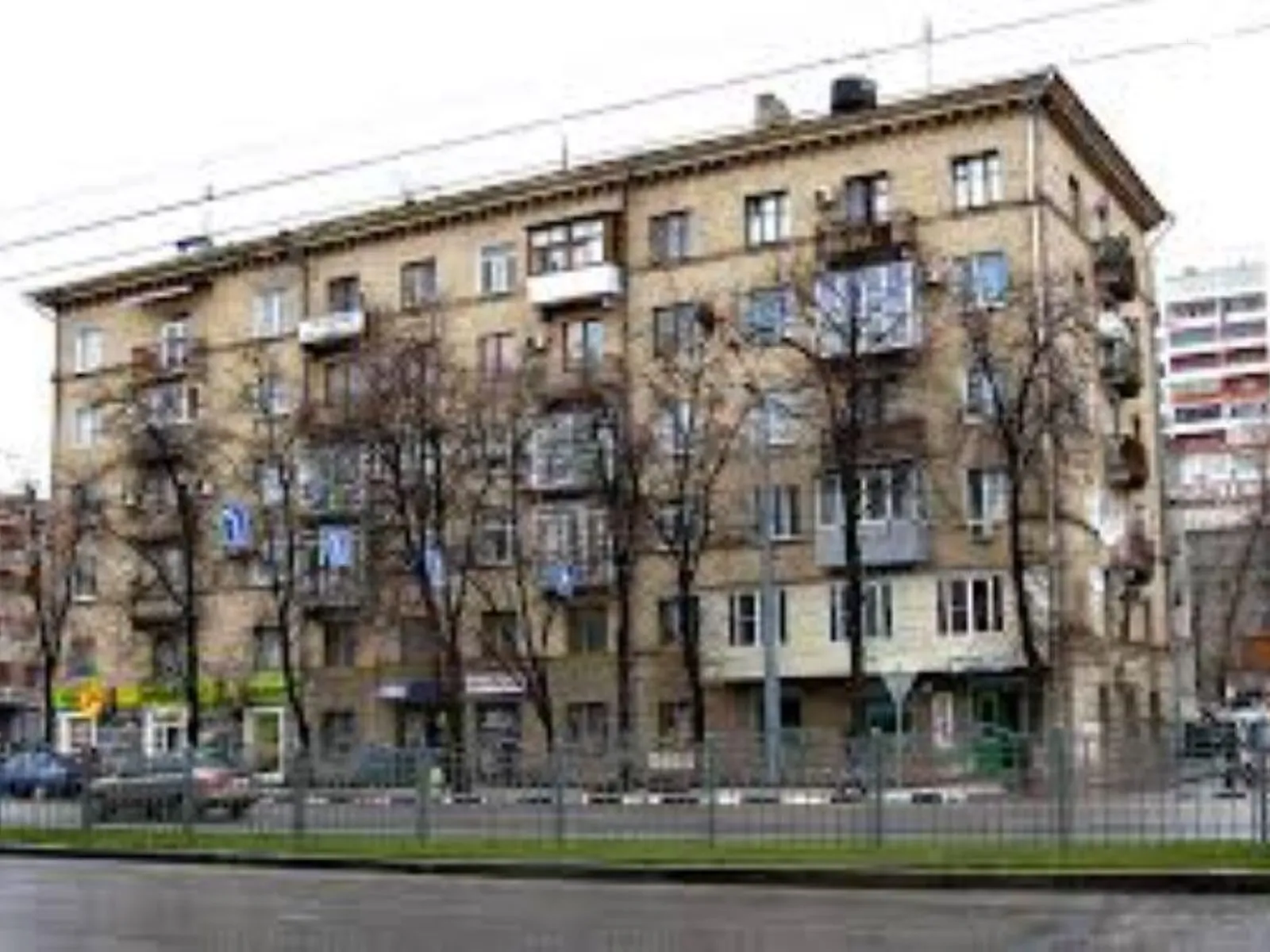 Продается 2-комнатная квартира 64 кв. м в Харькове, просп. Науки, 22 - фото 1
