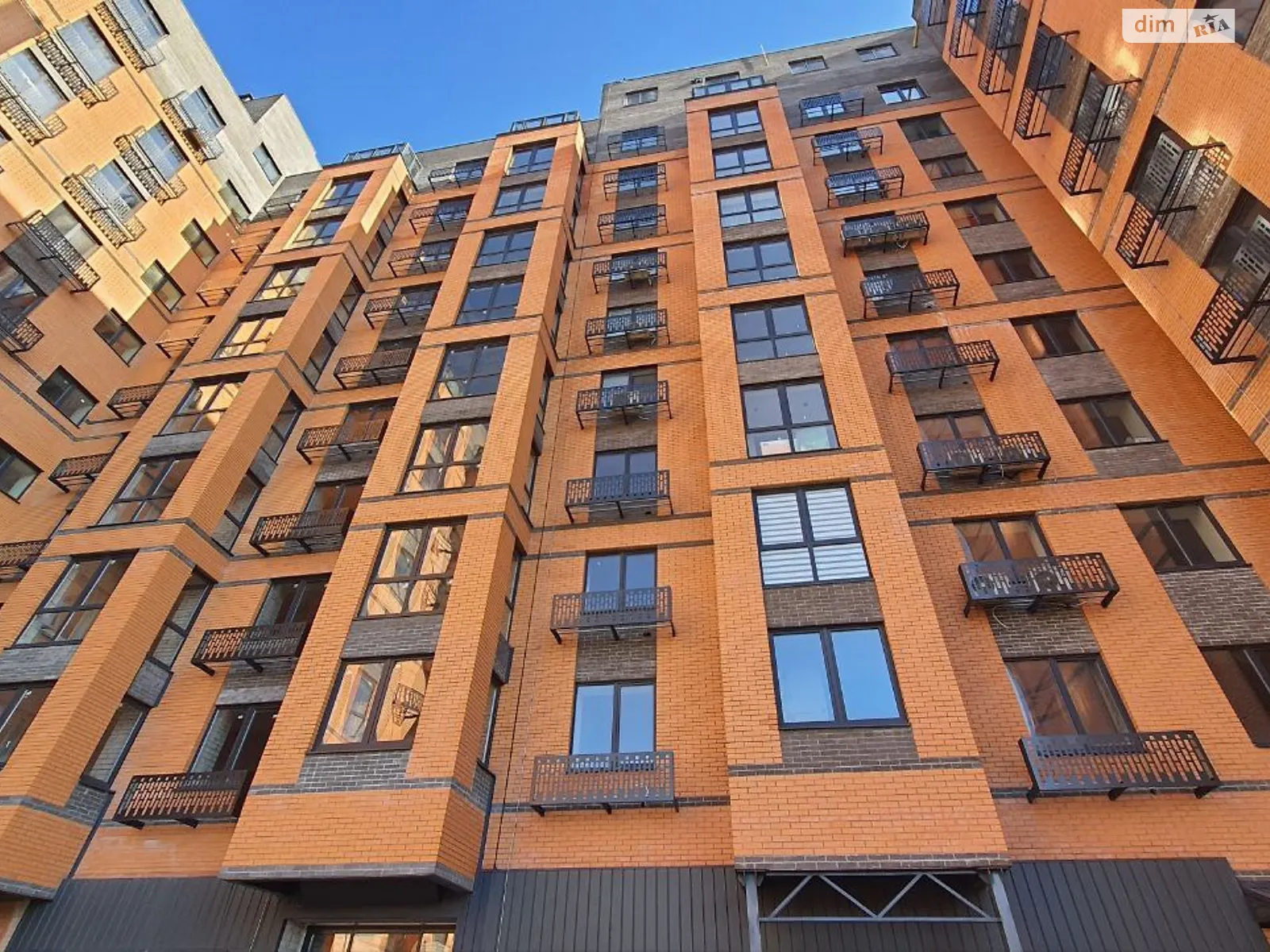 Продается 3-комнатная квартира 66 кв. м в Днепре, ул. Евгения Чикаленко(Аржанова), 1 - фото 1
