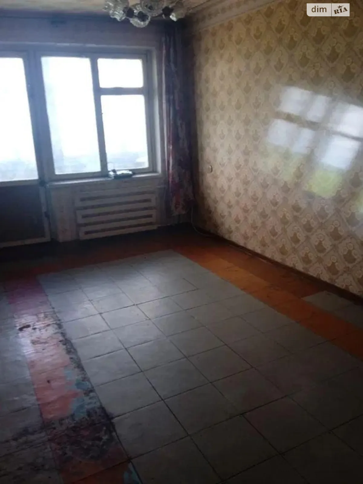 Продается 3-комнатная квартира 64.5 кв. м в Днепре, мас. Покровский - фото 1
