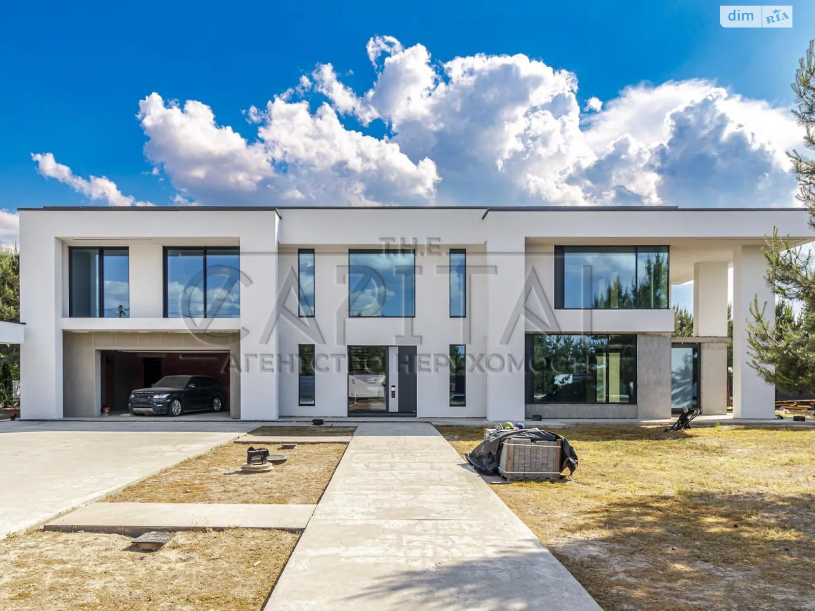 Продается дом на 2 этажа 534.68 кв. м с баней/сауной, цена: 1150000 $ - фото 1