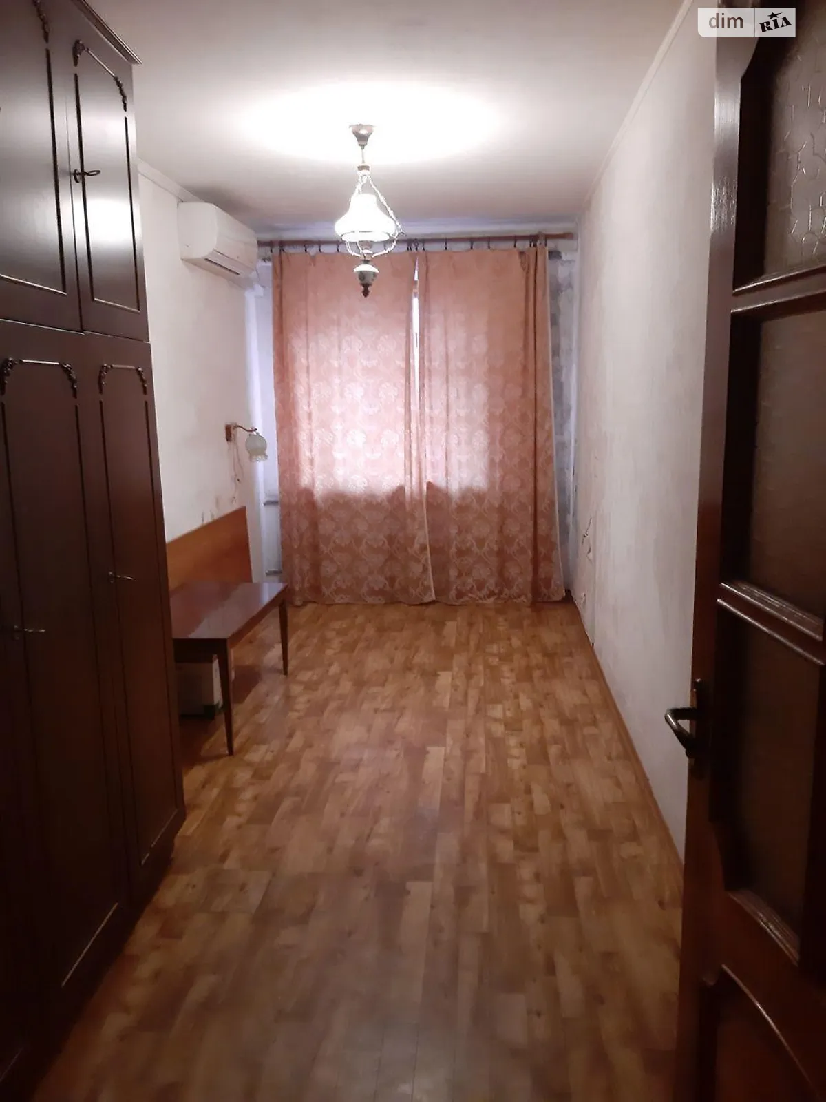 Продается 3-комнатная квартира 58 кв. м в Харькове, ул. Харьковских Дивизий - фото 1