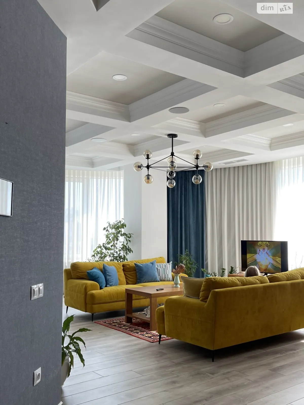 Продается 3-комнатная квартира 180 кв. м в Одессе, ул. Генуэзская, 5 - фото 1