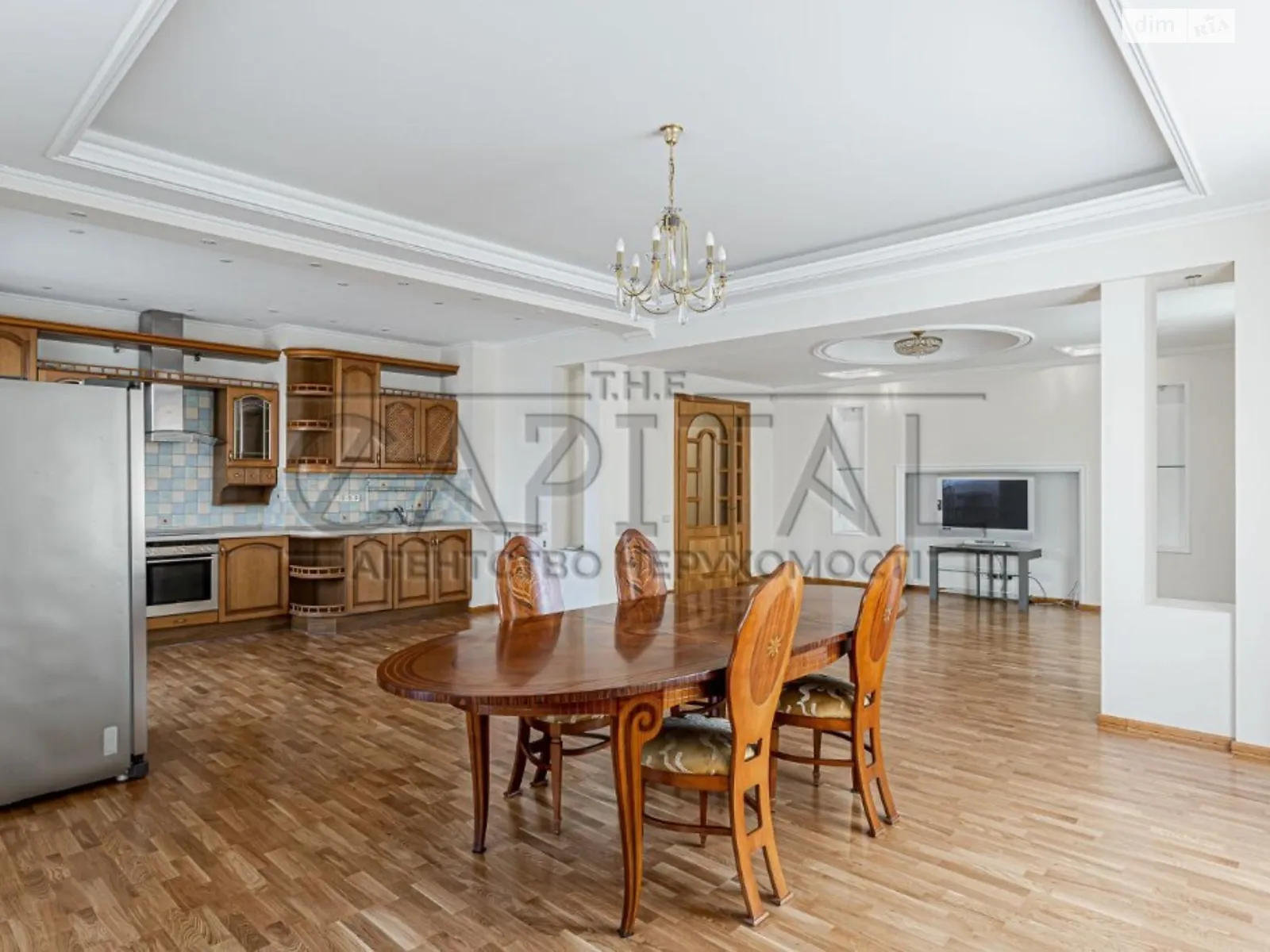 Сдается в аренду 6-комнатная квартира 248 кв. м в Киеве, ул. Дмитриевская, 17А - фото 1