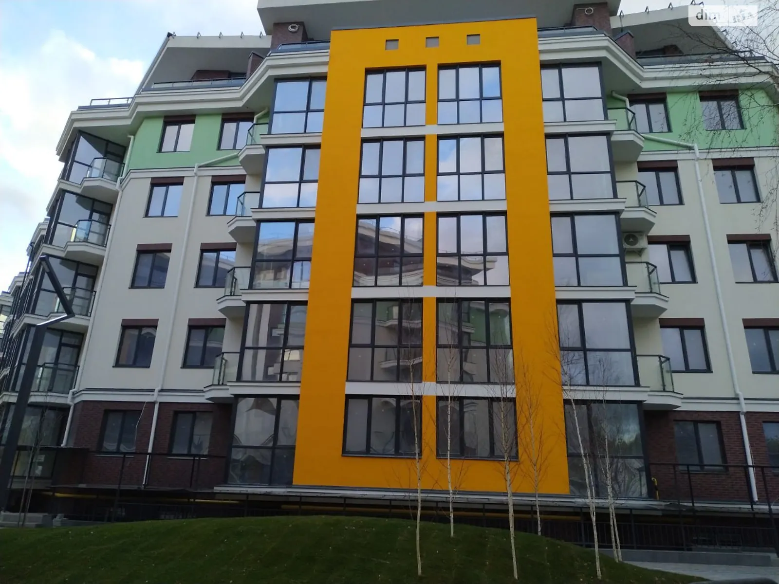 Продается 1-комнатная квартира 42.2 кв. м в Киеве, ул. Радистов - фото 1
