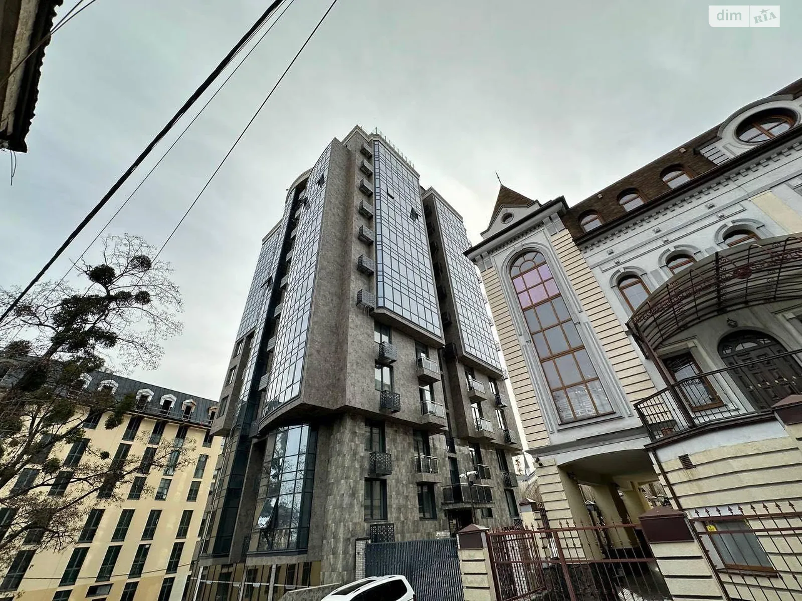 Сдается в аренду 1-комнатная квартира 50 кв. м в Киеве, ул. Мирная - фото 1