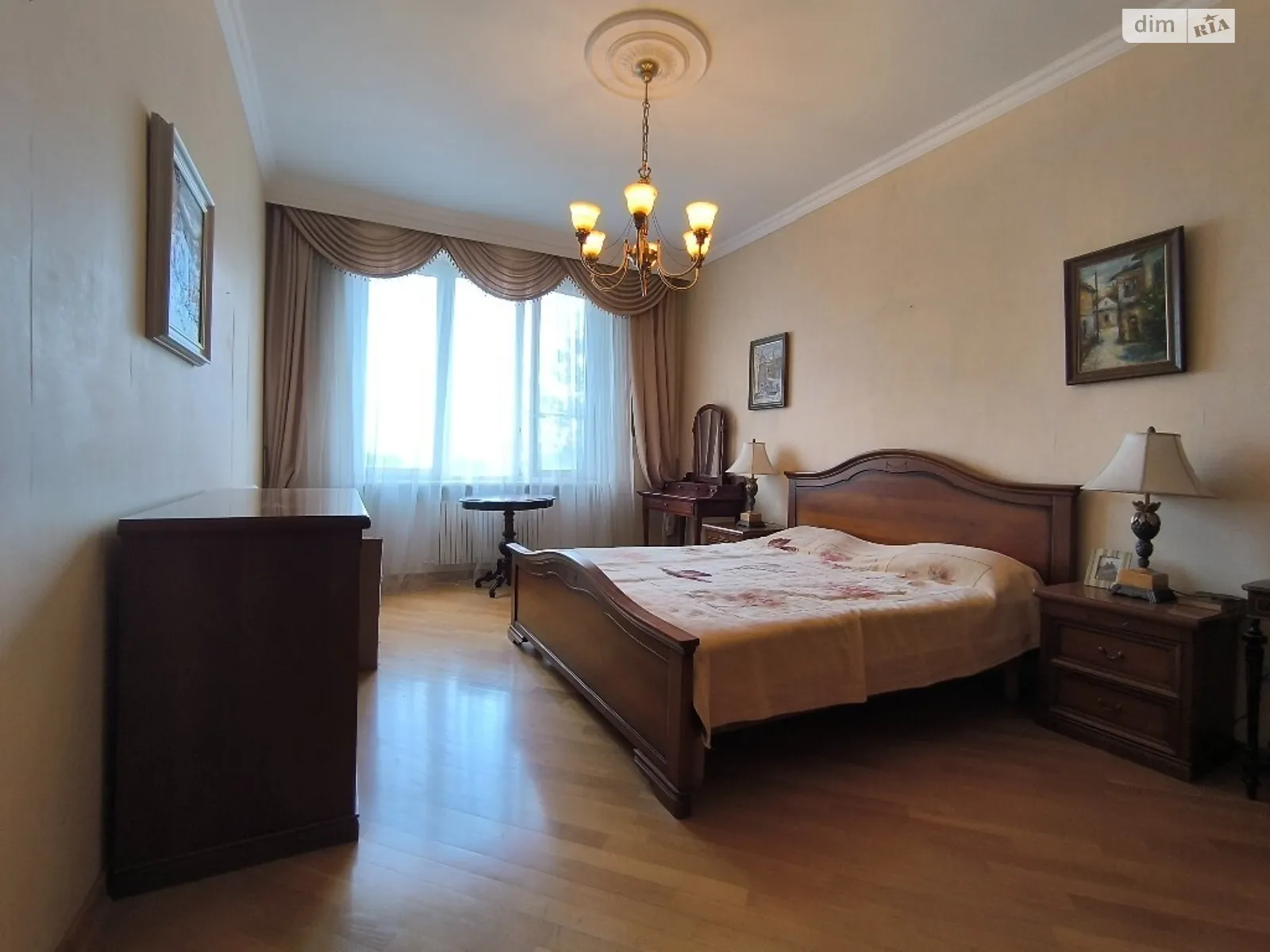 Продается 2-комнатная квартира 105 кв. м в Одессе, бул. Французский, 35 - фото 1