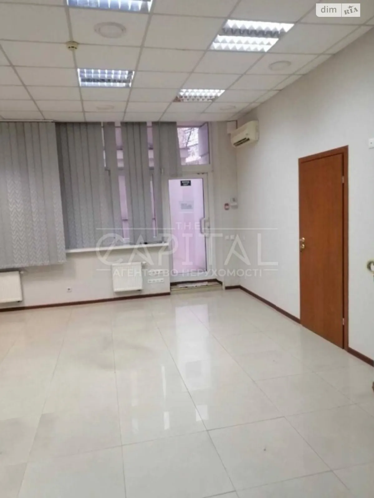 Здається в оренду офіс 240 кв. м в бізнес-центрі, цена: 1850 $ - фото 1