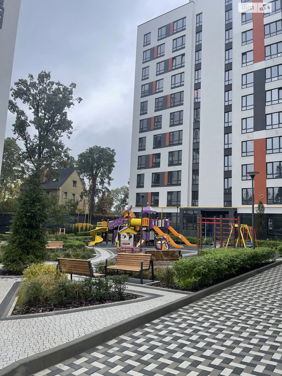 Продается 1-комнатная квартира 38 кв. м в Ирпене, ул. Павленко, 58 - фото 1