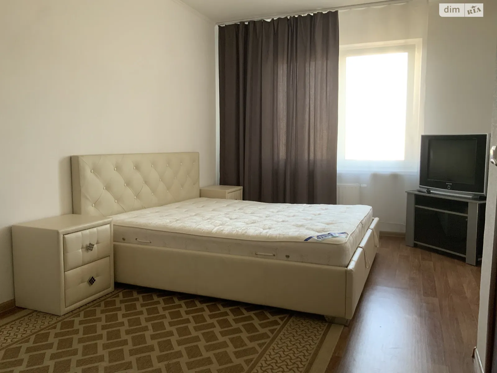 Сдается в аренду 1-комнатная квартира 40 кв. м в Киеве, цена: 12900 грн - фото 1