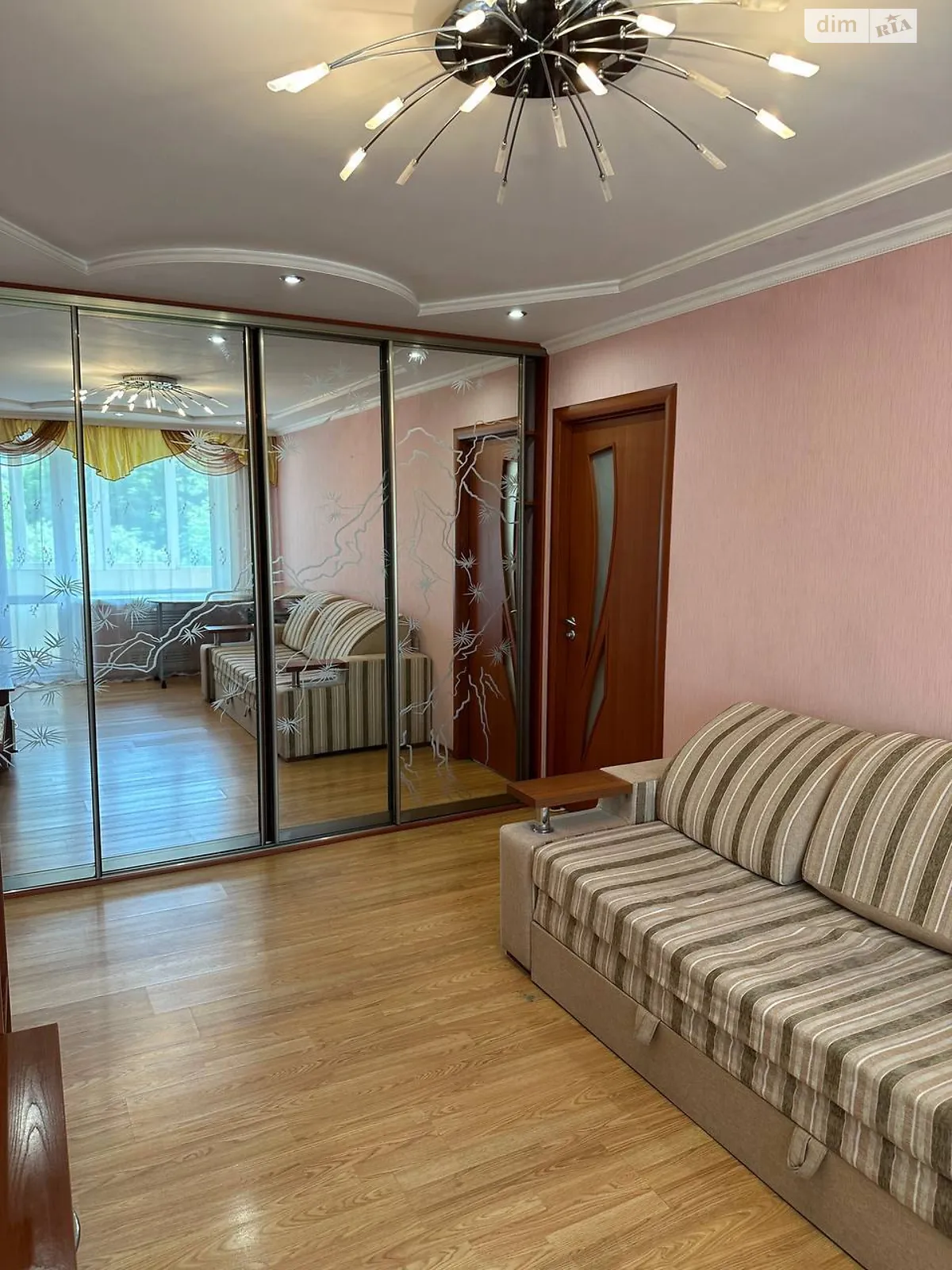 Продается 1-комнатная квартира 32 кв. м в Хмельницком, ул. Трудовая, 13 - фото 1