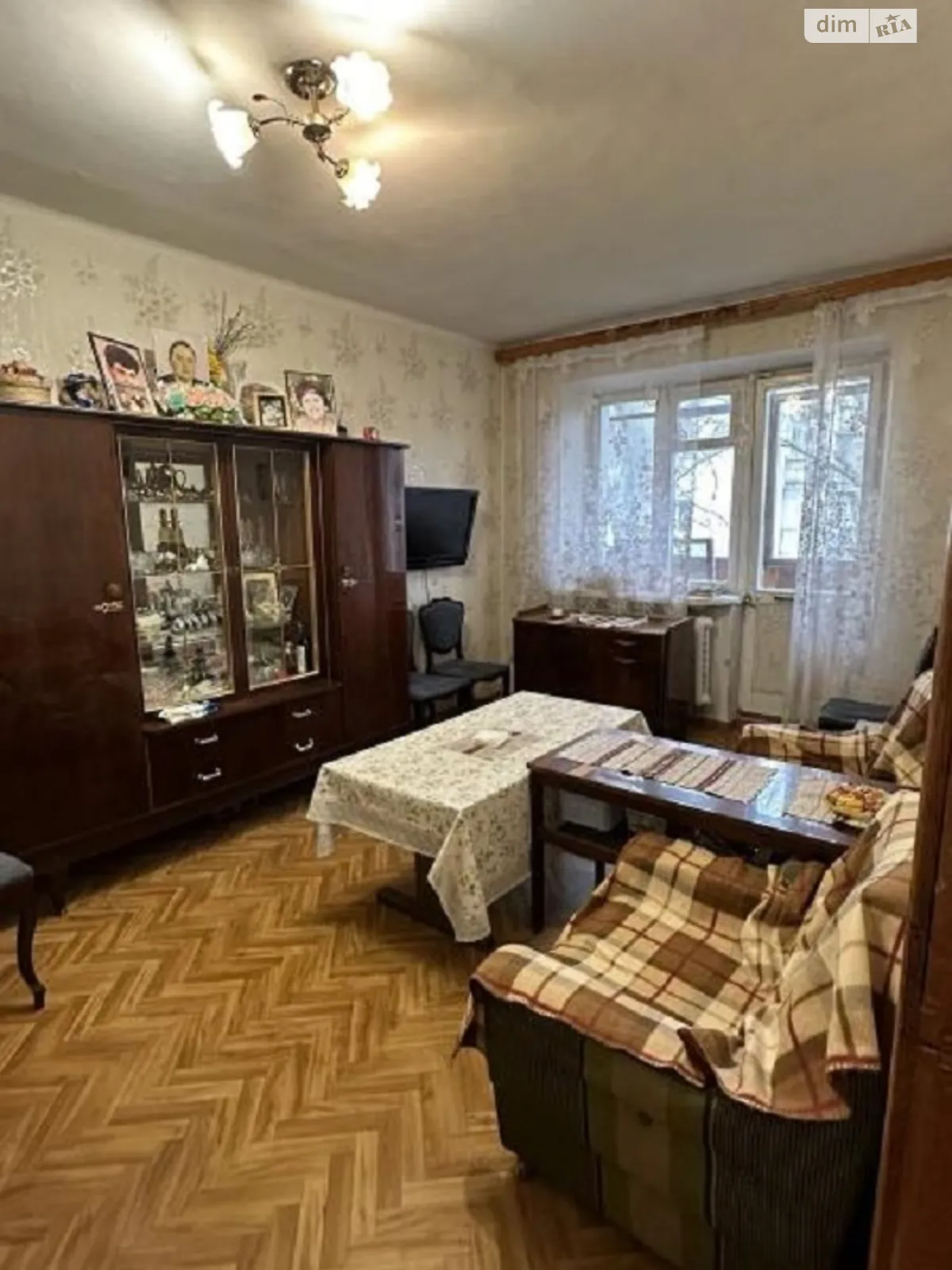 Продается 2-комнатная квартира 44 кв. м в Одессе, ул. Космонавтов, 11