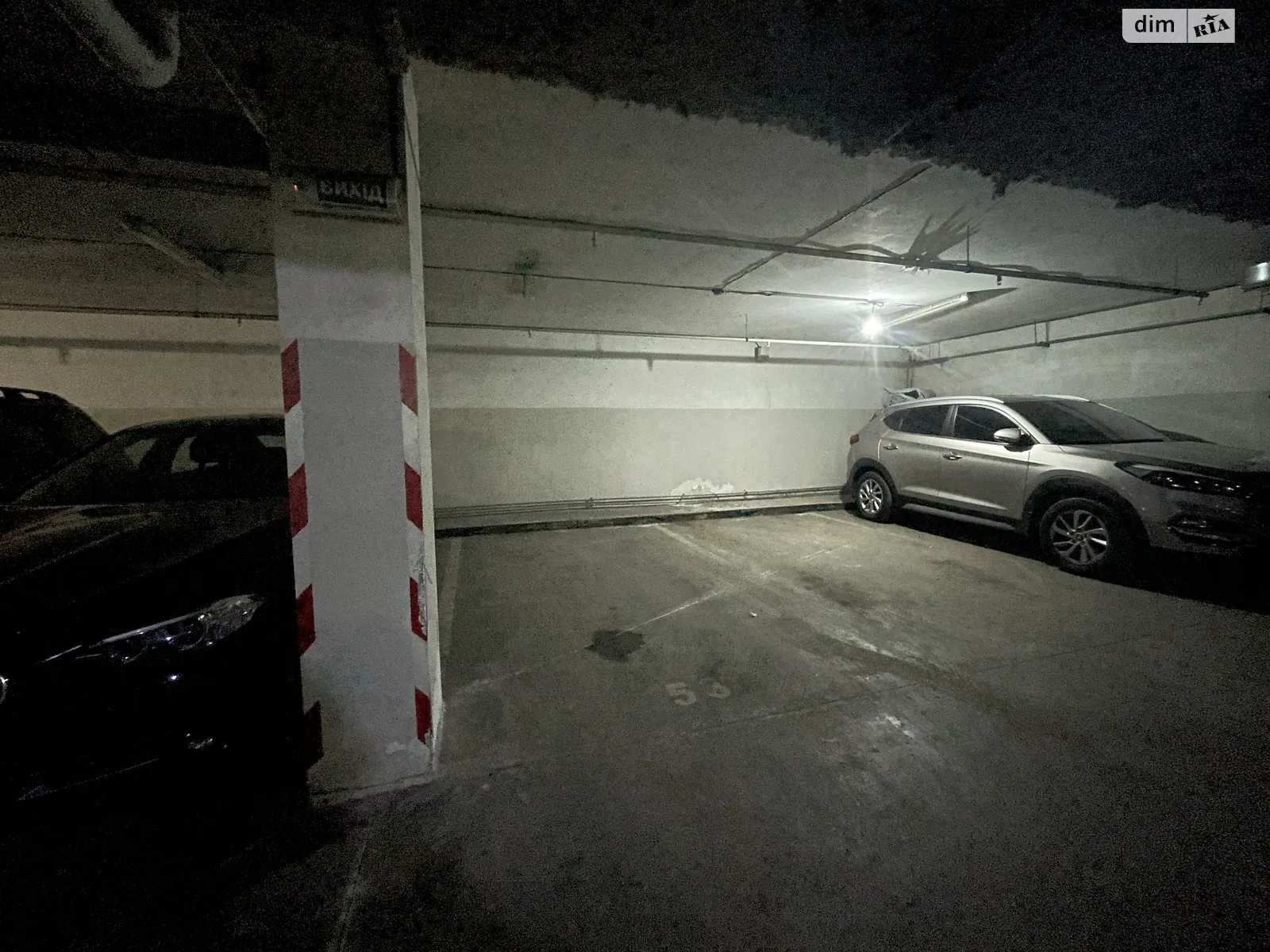 Продается подземный паркинг под легковое авто на 11.2 кв. м - фото 2