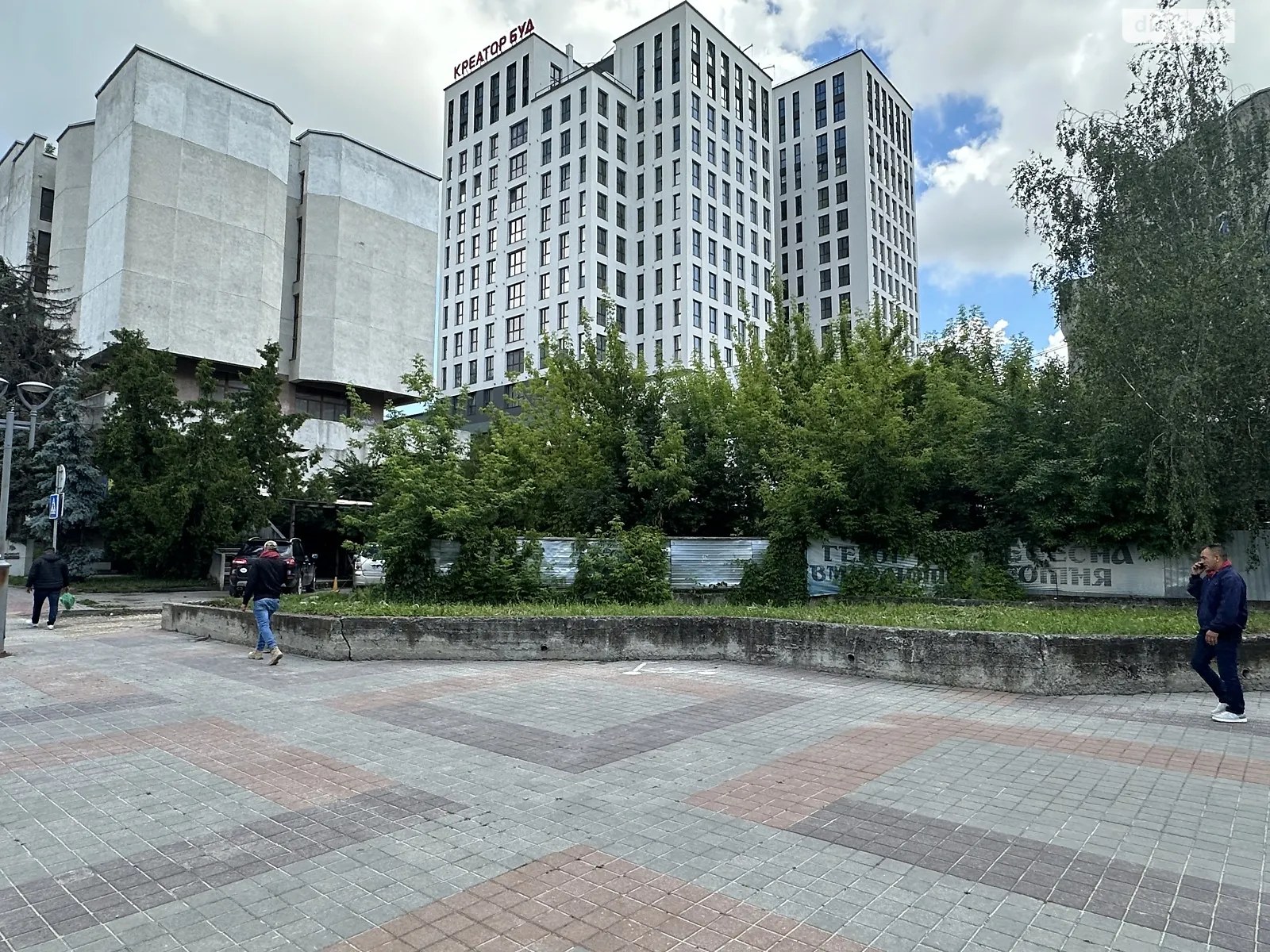 2-кімнатна квартира 81 кв. м у Тернополі, вул. Шептицького Андрія Митрополита, 5 - фото 1