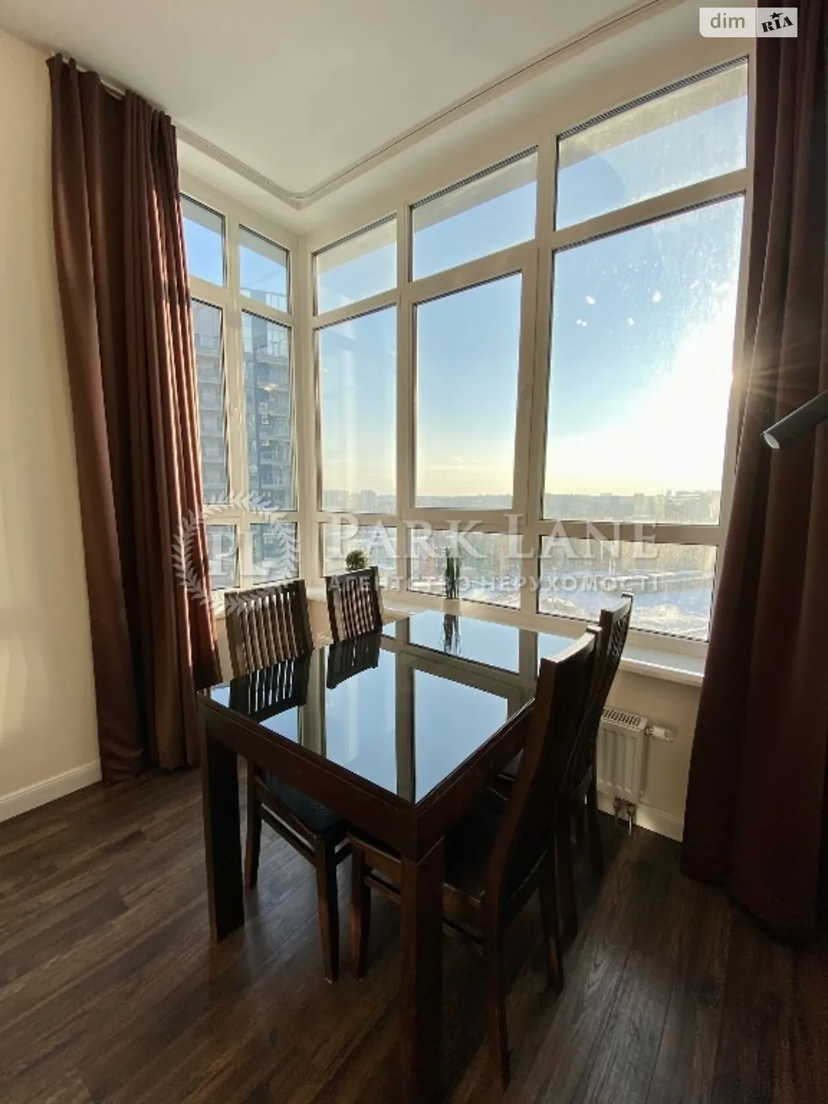 Продается 1-комнатная квартира 55 кв. м в Киеве, ул. Маккейна Джона, 7 - фото 1